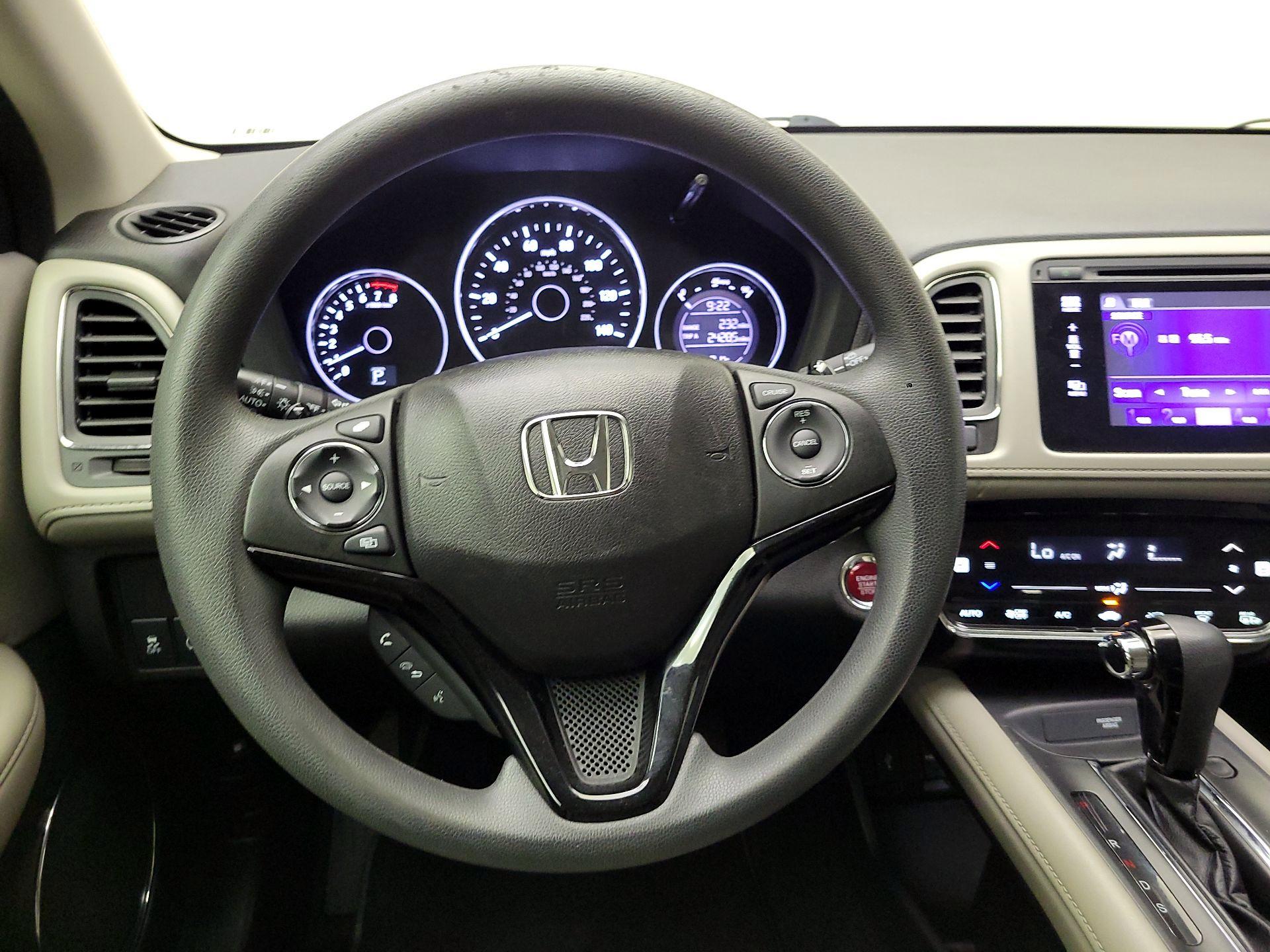 Thumbnail: 2016 Honda HR-V - 10