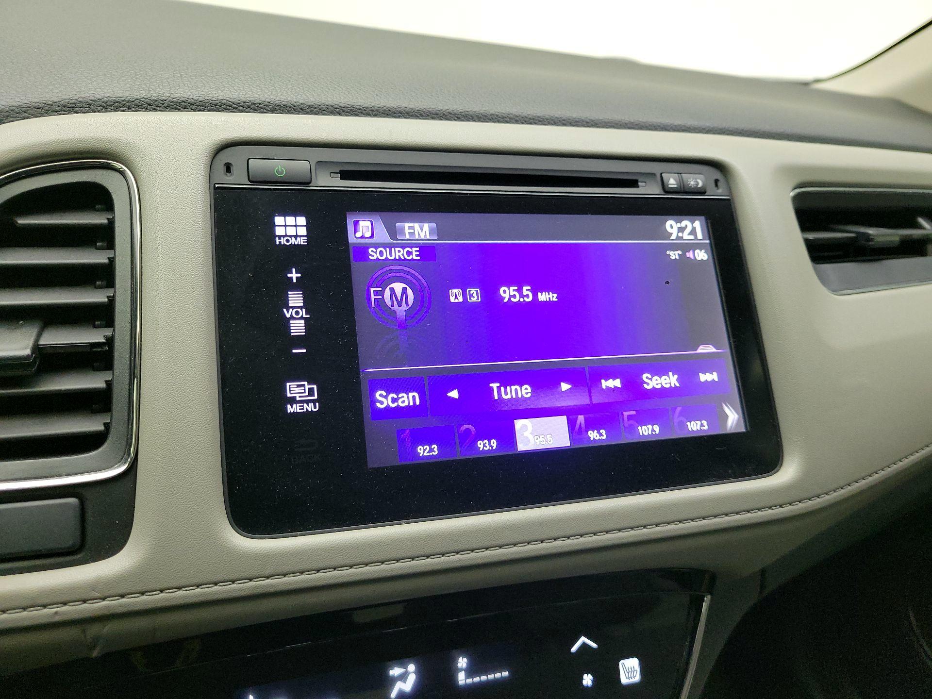 Thumbnail: 2016 Honda HR-V - 15