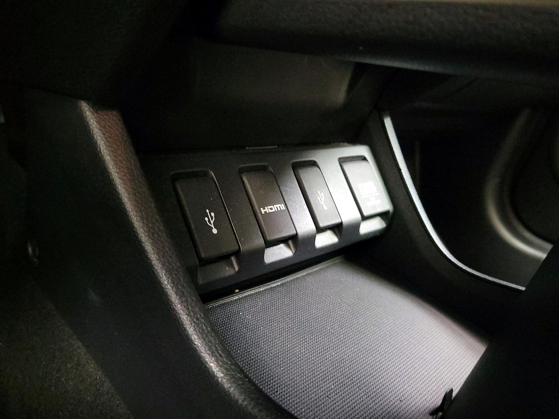 Thumbnail: 2016 Honda HR-V - 18