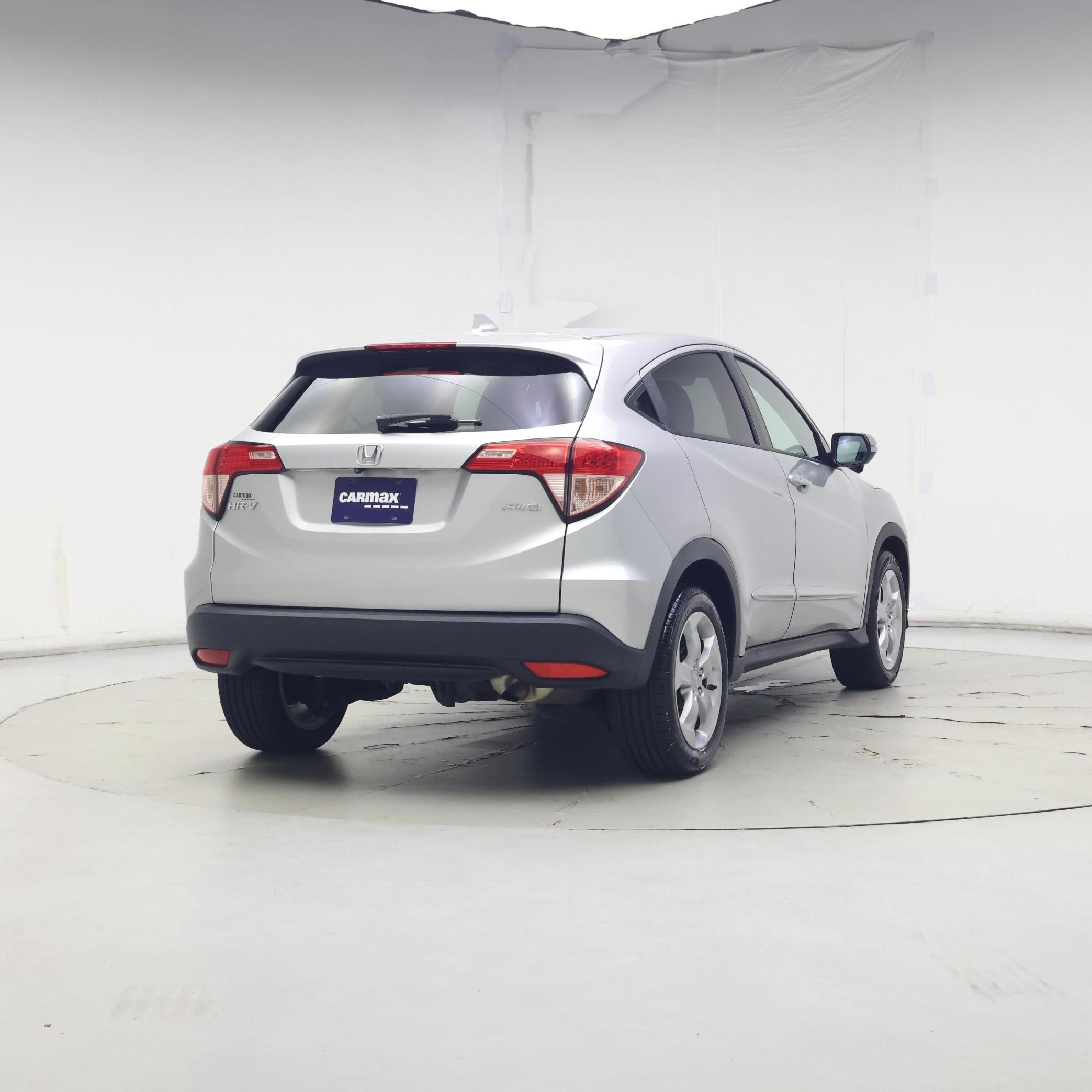 Thumbnail: 2016 Honda HR-V - 8