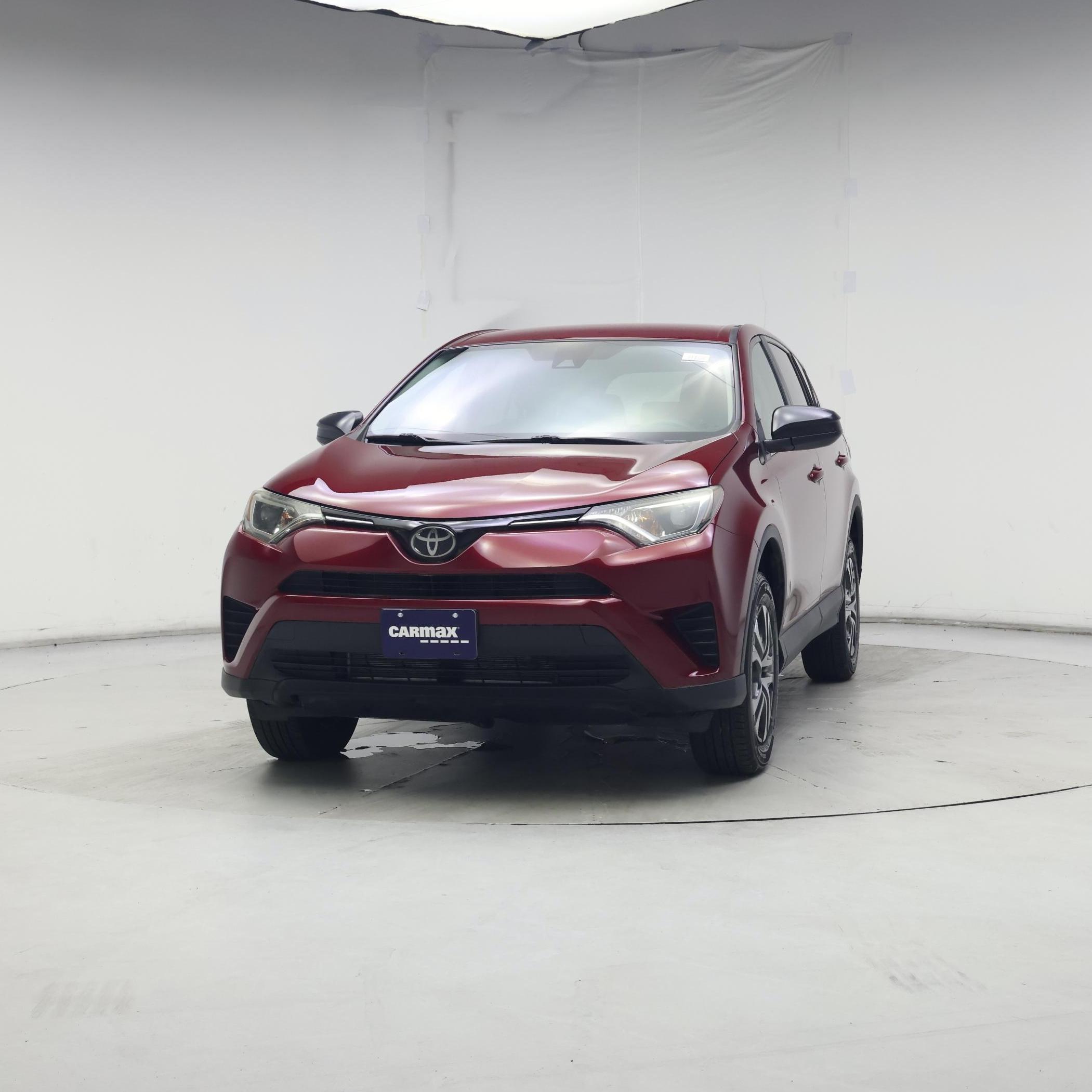 Thumbnail: 2018 Toyota RAV4 - 4