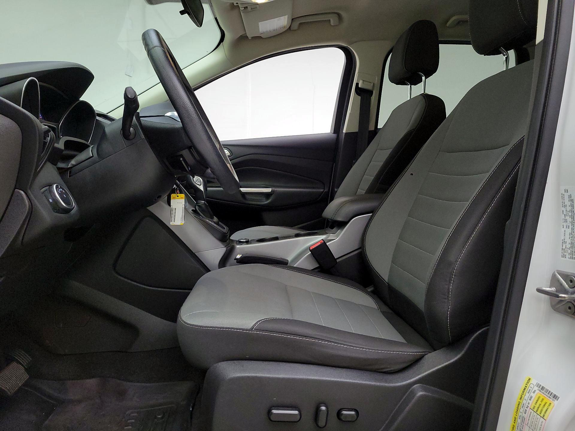 Thumbnail: 2016 Ford Escape - 11