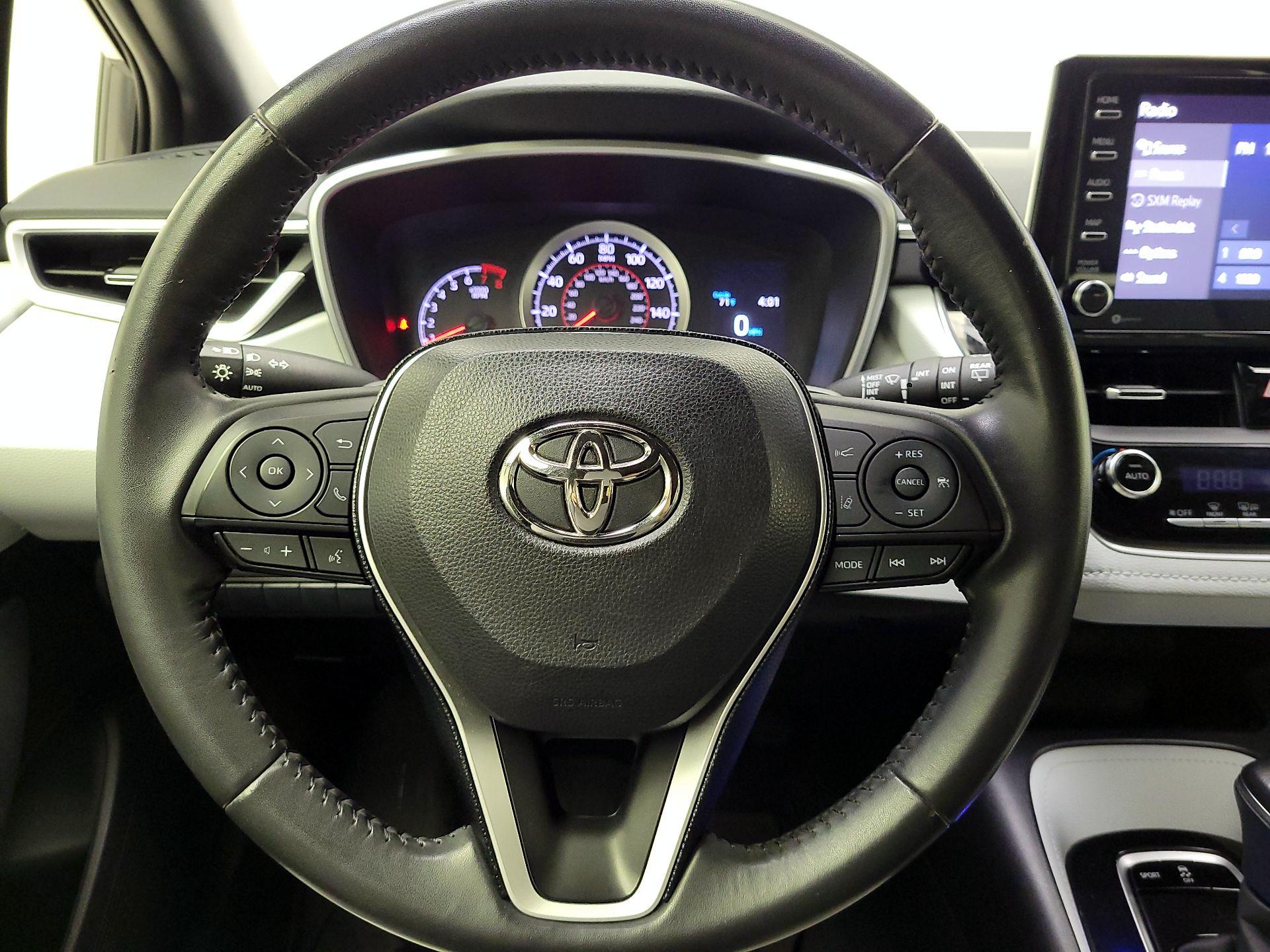 Thumbnail: 2021 Toyota Corolla - 10