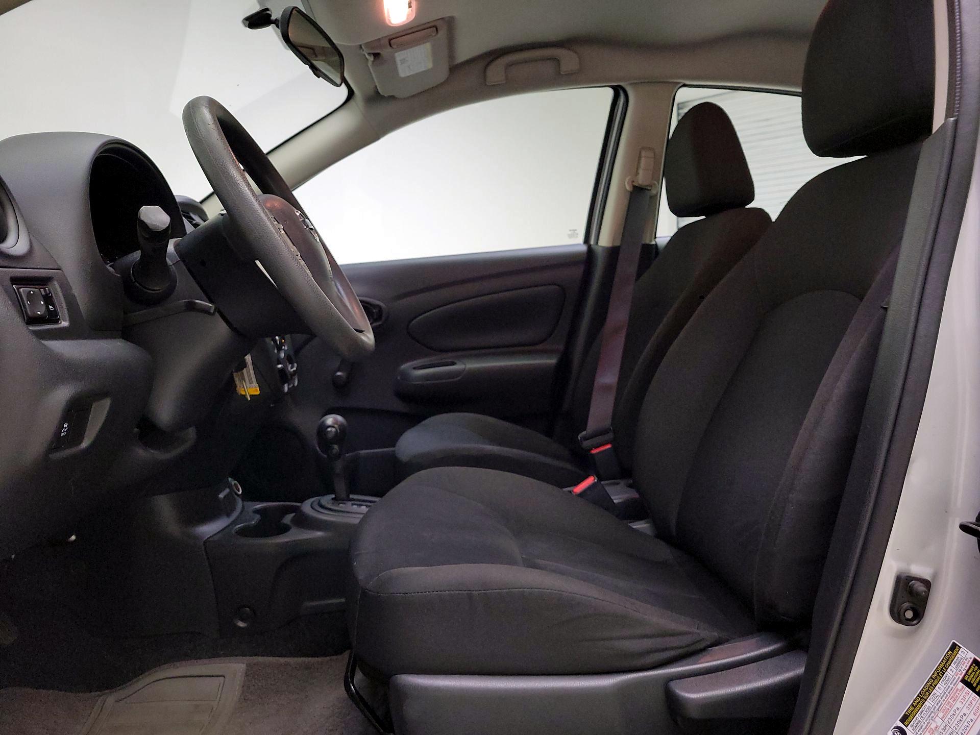 Thumbnail: 2018 Nissan Versa - 11