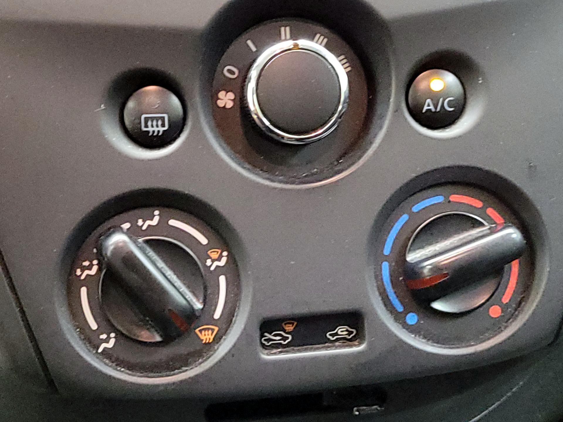 Thumbnail: 2018 Nissan Versa - 15