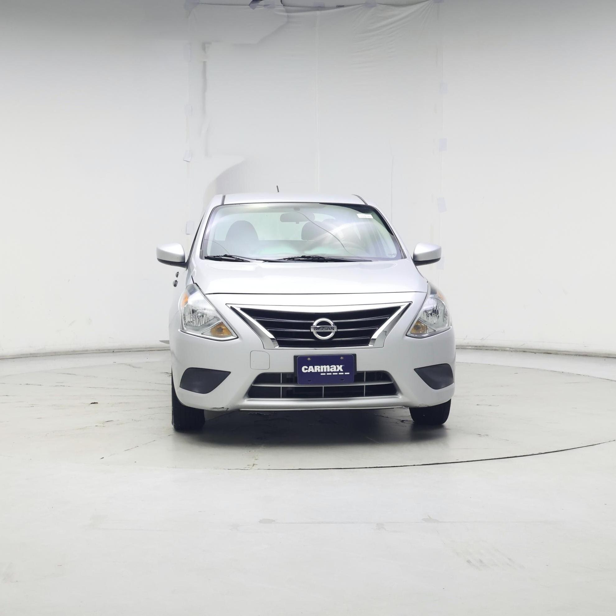 Thumbnail: 2018 Nissan Versa - 5