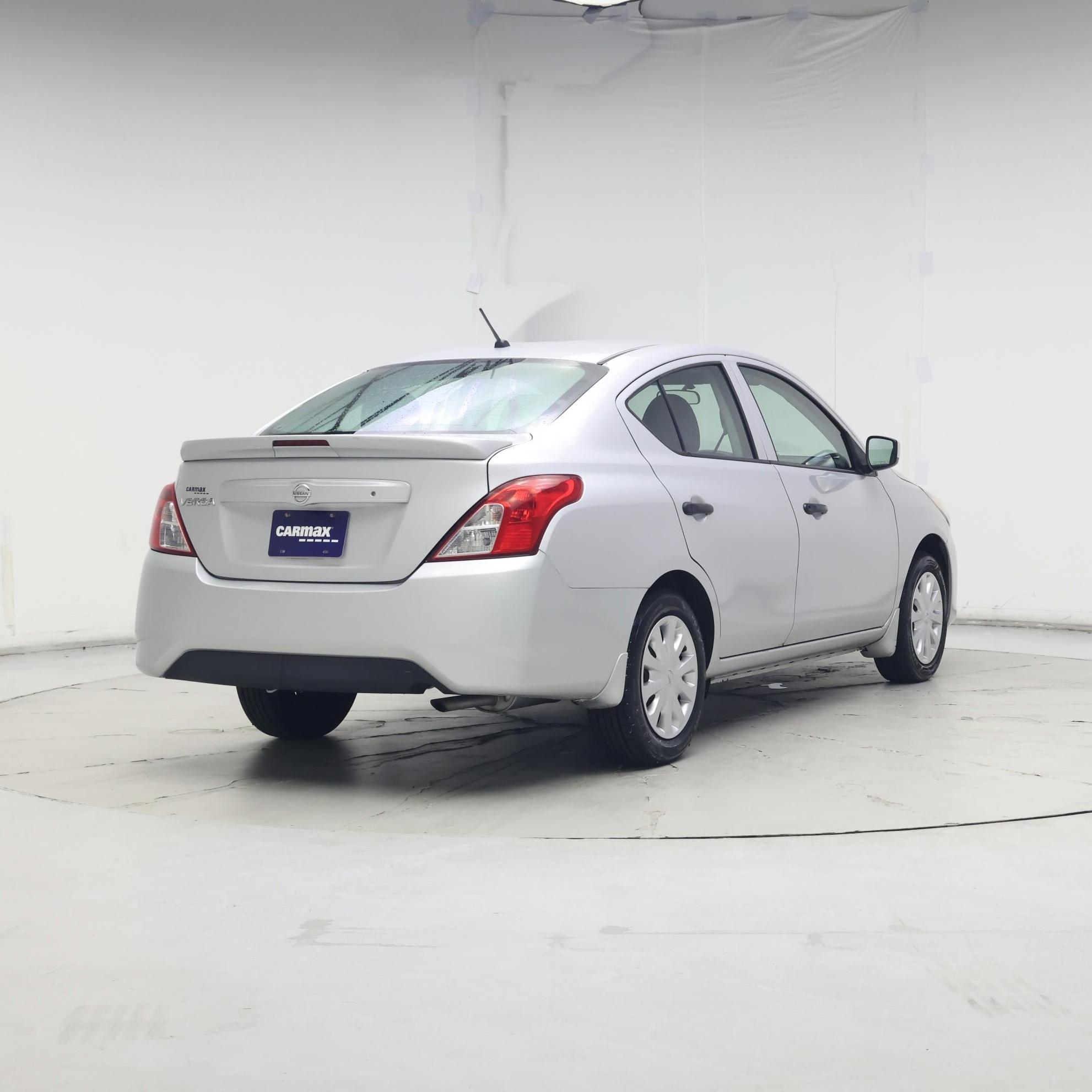 Thumbnail: 2018 Nissan Versa - 8