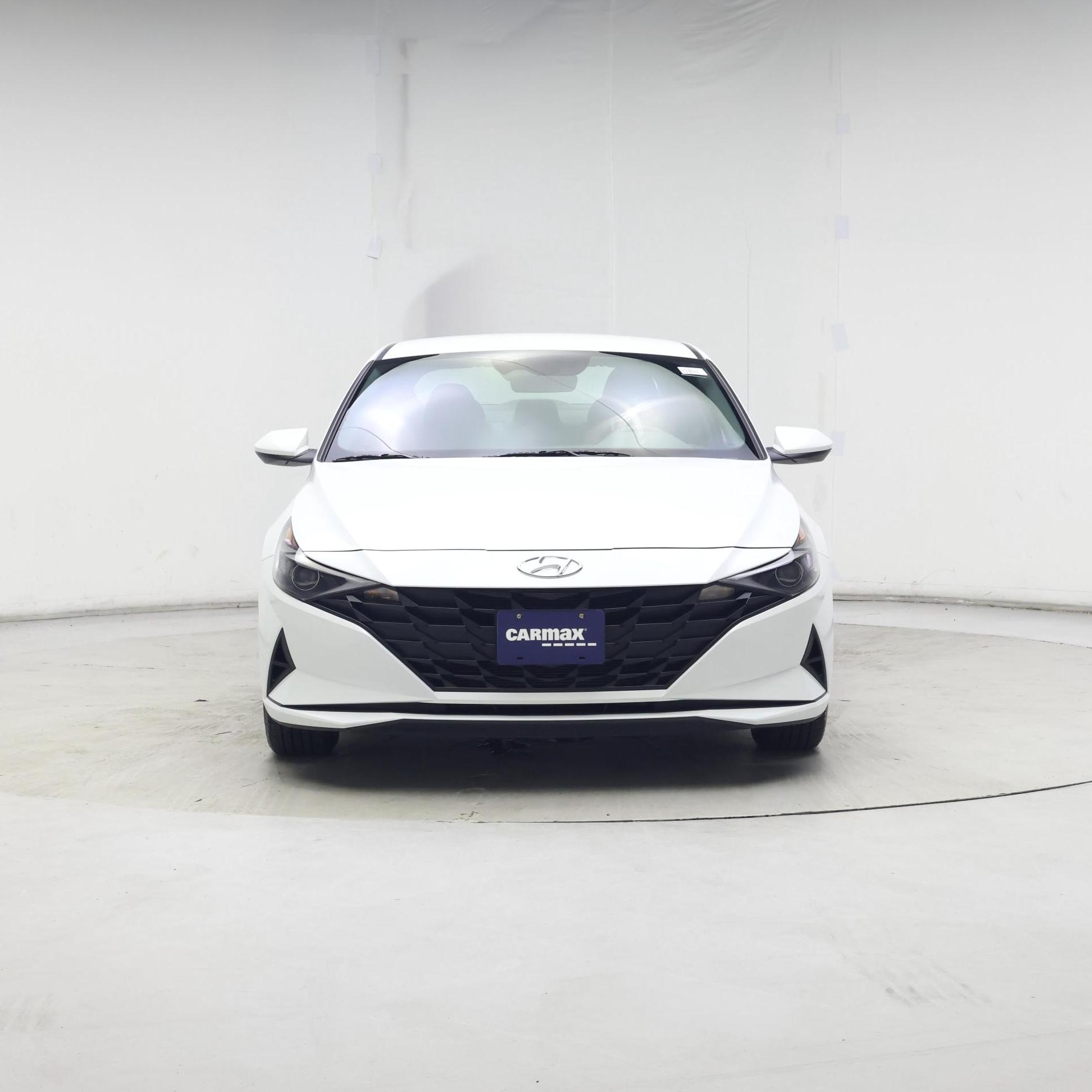 Thumbnail: 2022 Hyundai Elantra - 5