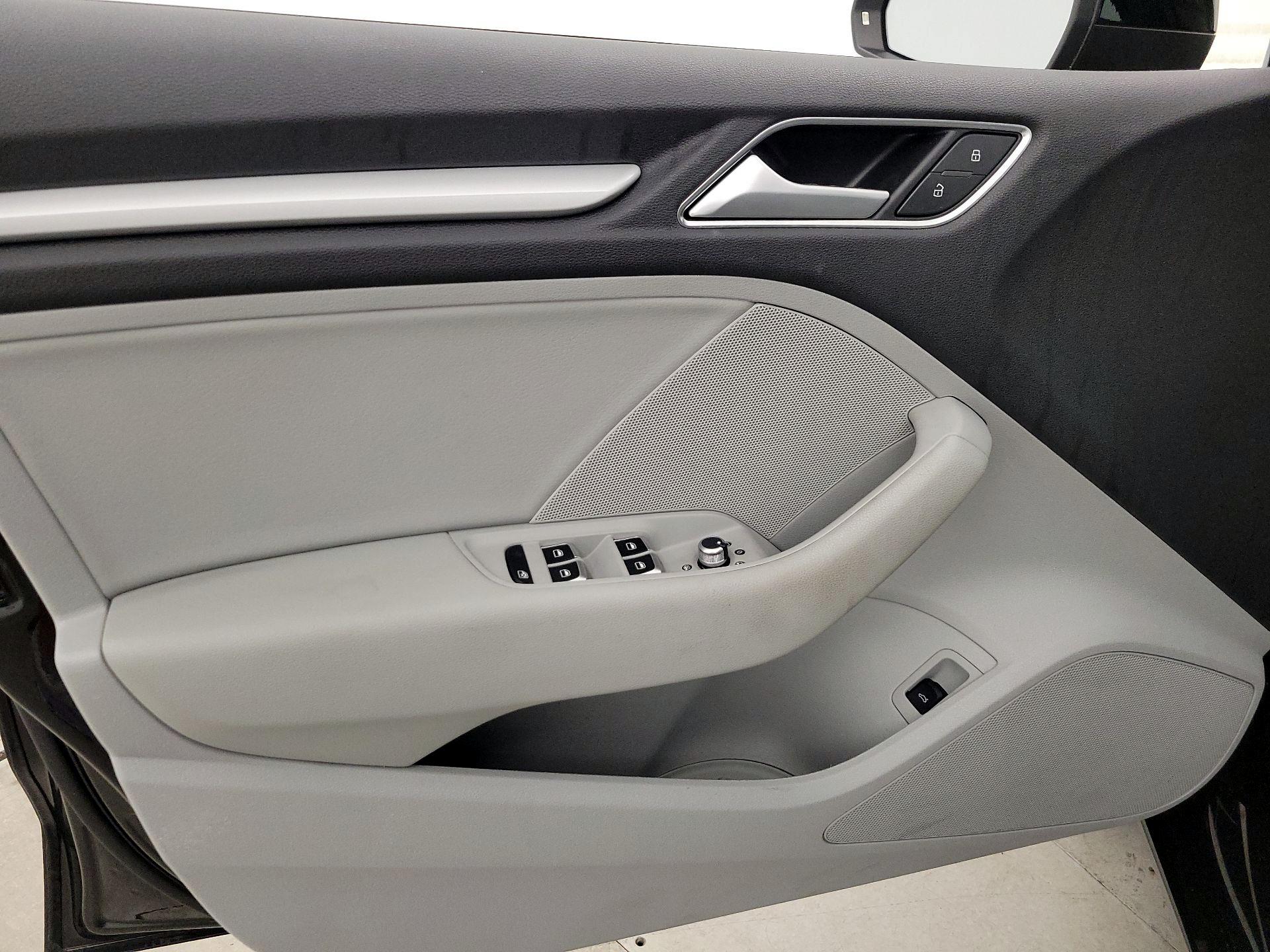 Thumbnail: 2016 Audi A3 - 12