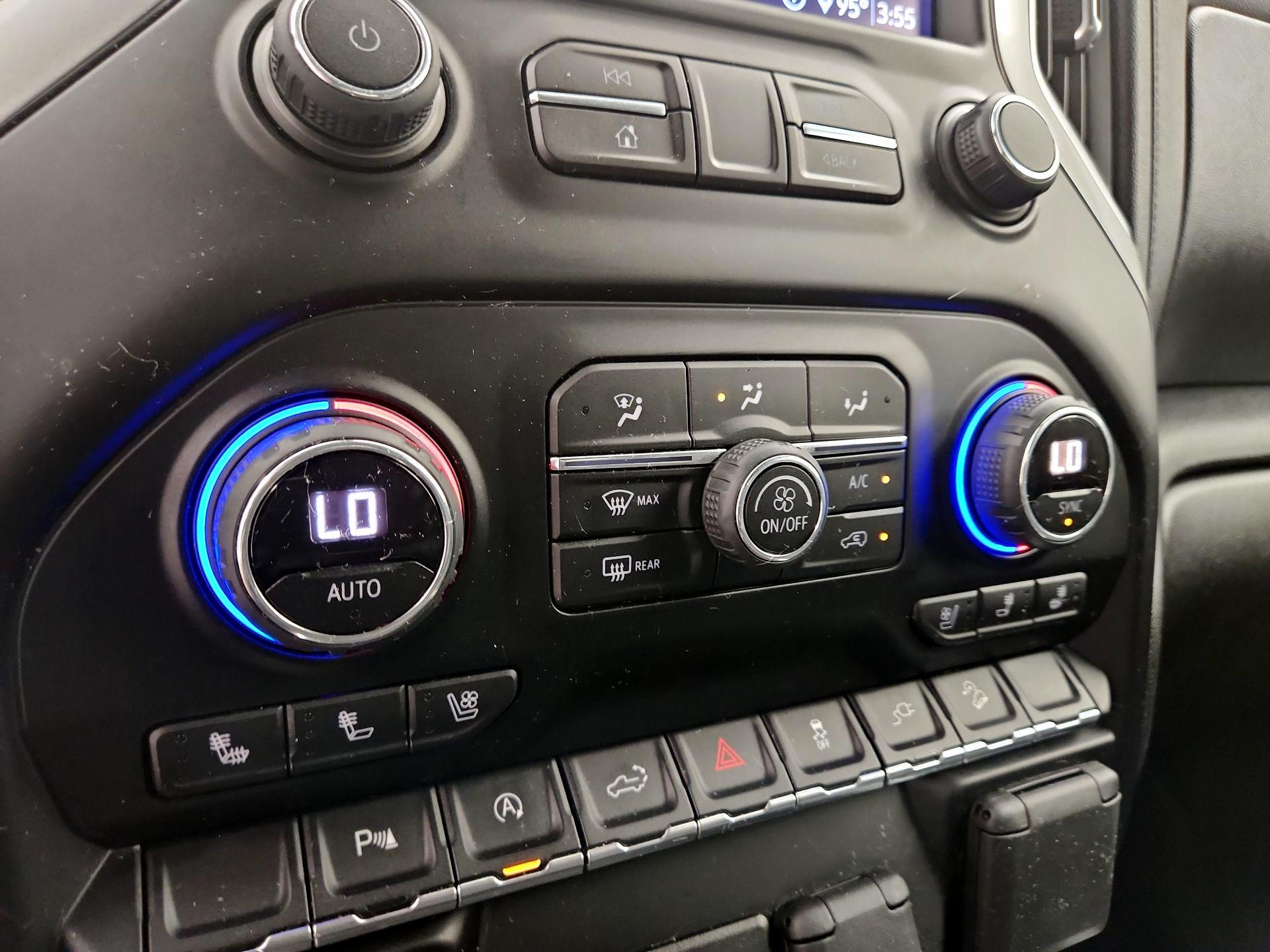 Thumbnail: 2020 Chevrolet Silverado 1500 - 16