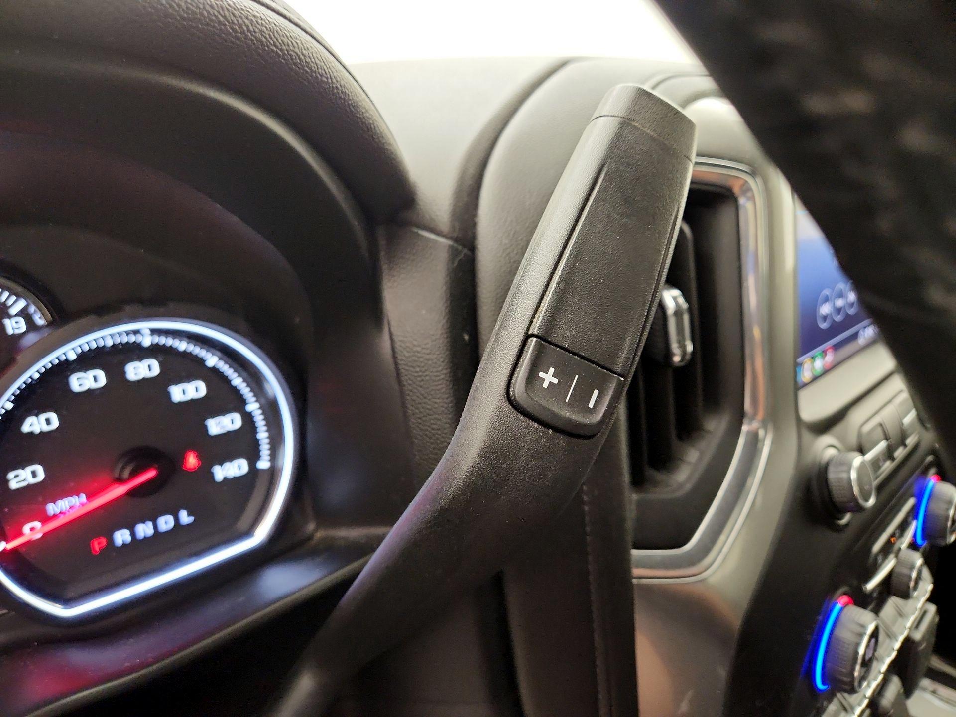 Thumbnail: 2020 Chevrolet Silverado 1500 - 17