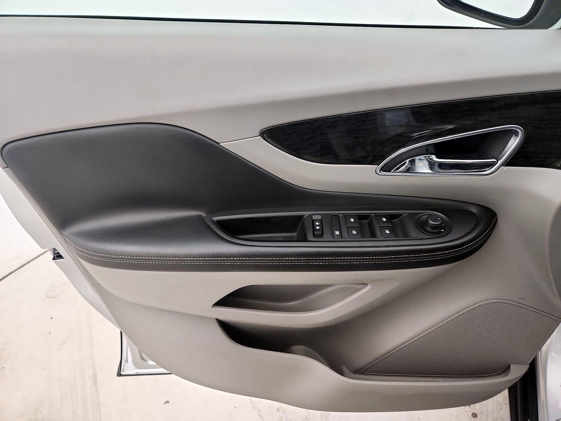 Thumbnail: 2016 Buick Encore - 12