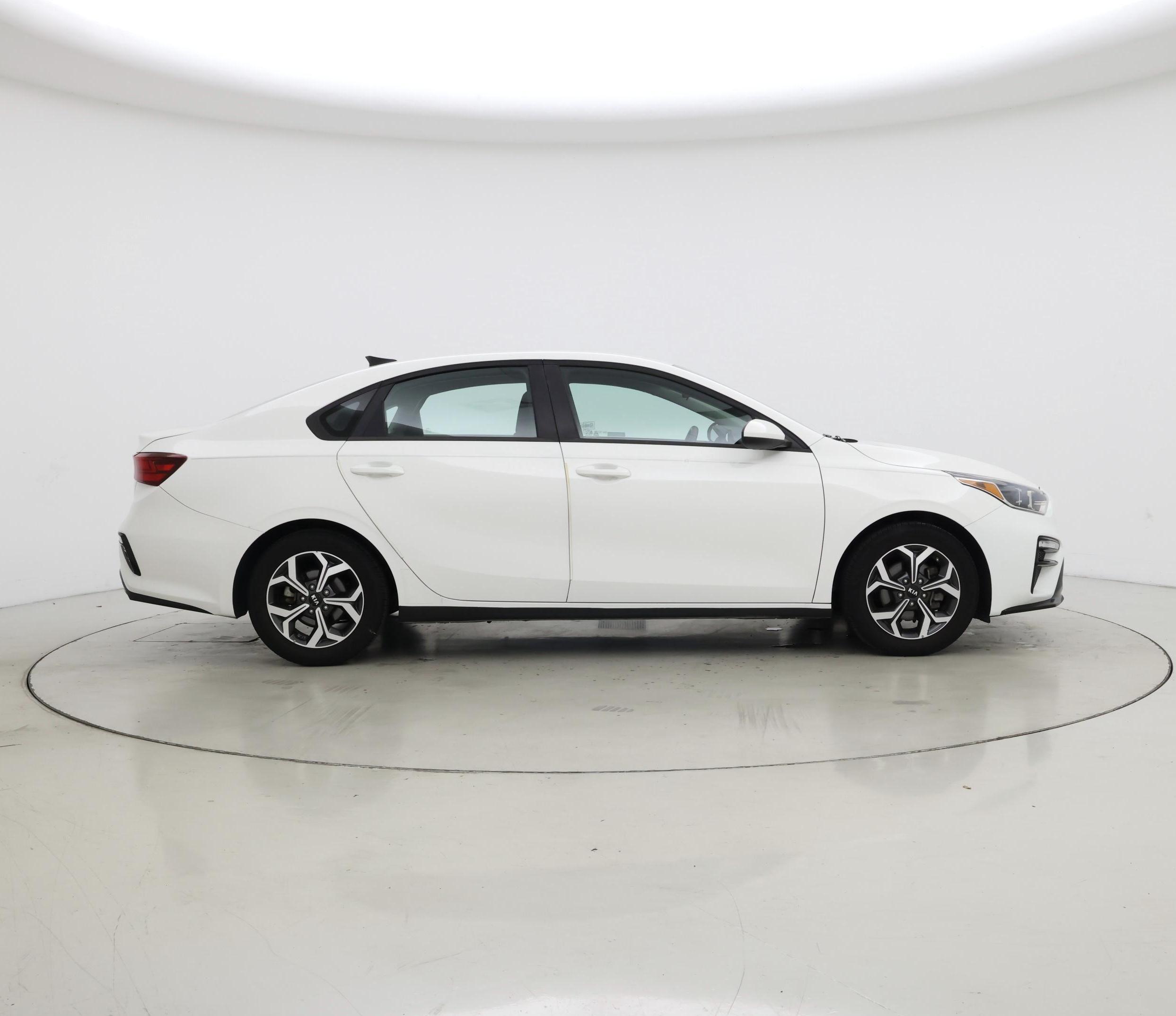 Thumbnail: 2019 Kia Forte - 7