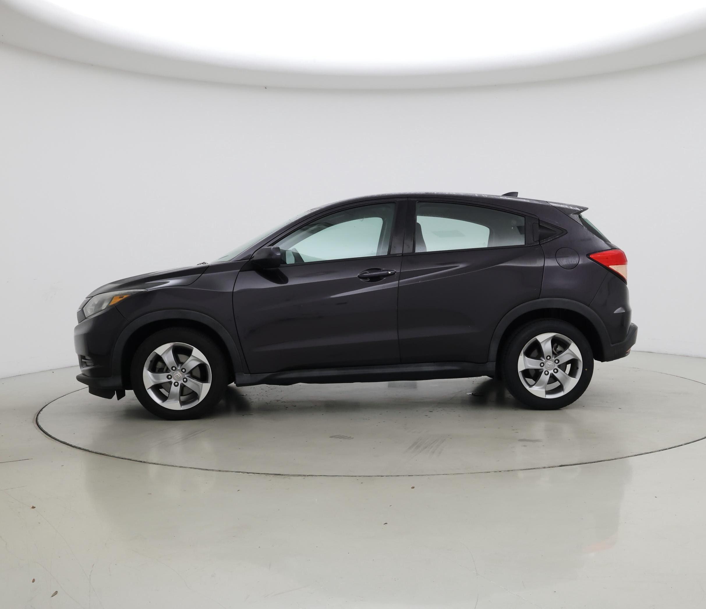 Thumbnail: 2017 Honda HR-V - 3
