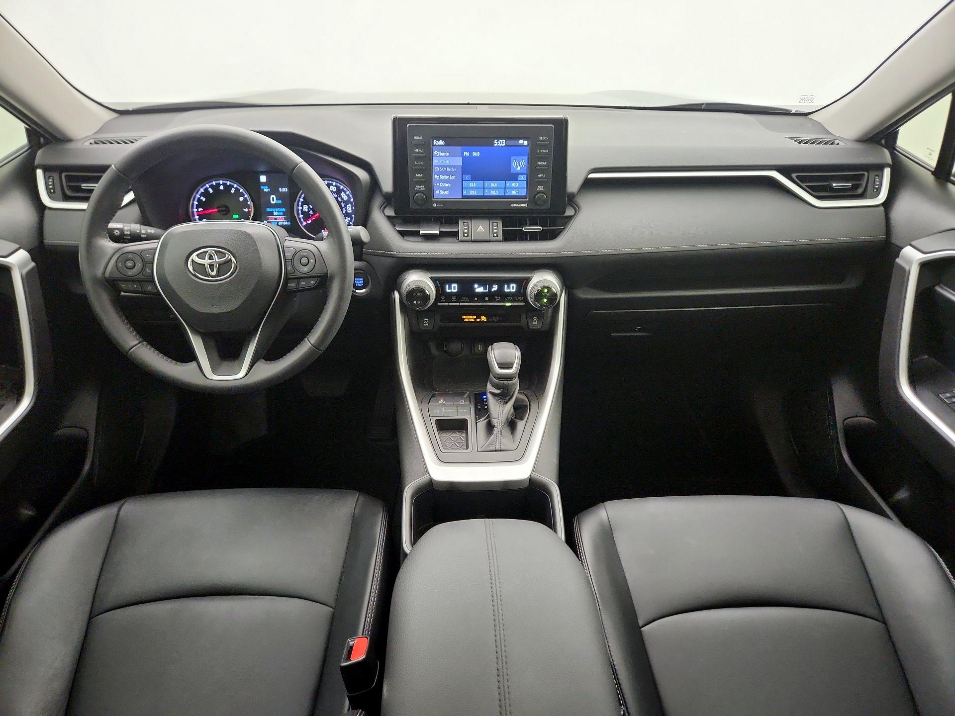 Thumbnail: 2022 Toyota RAV4 - 9
