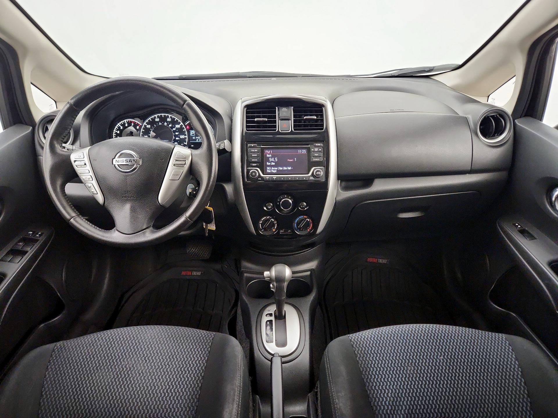 Thumbnail: 2016 Nissan Versa Note - 9