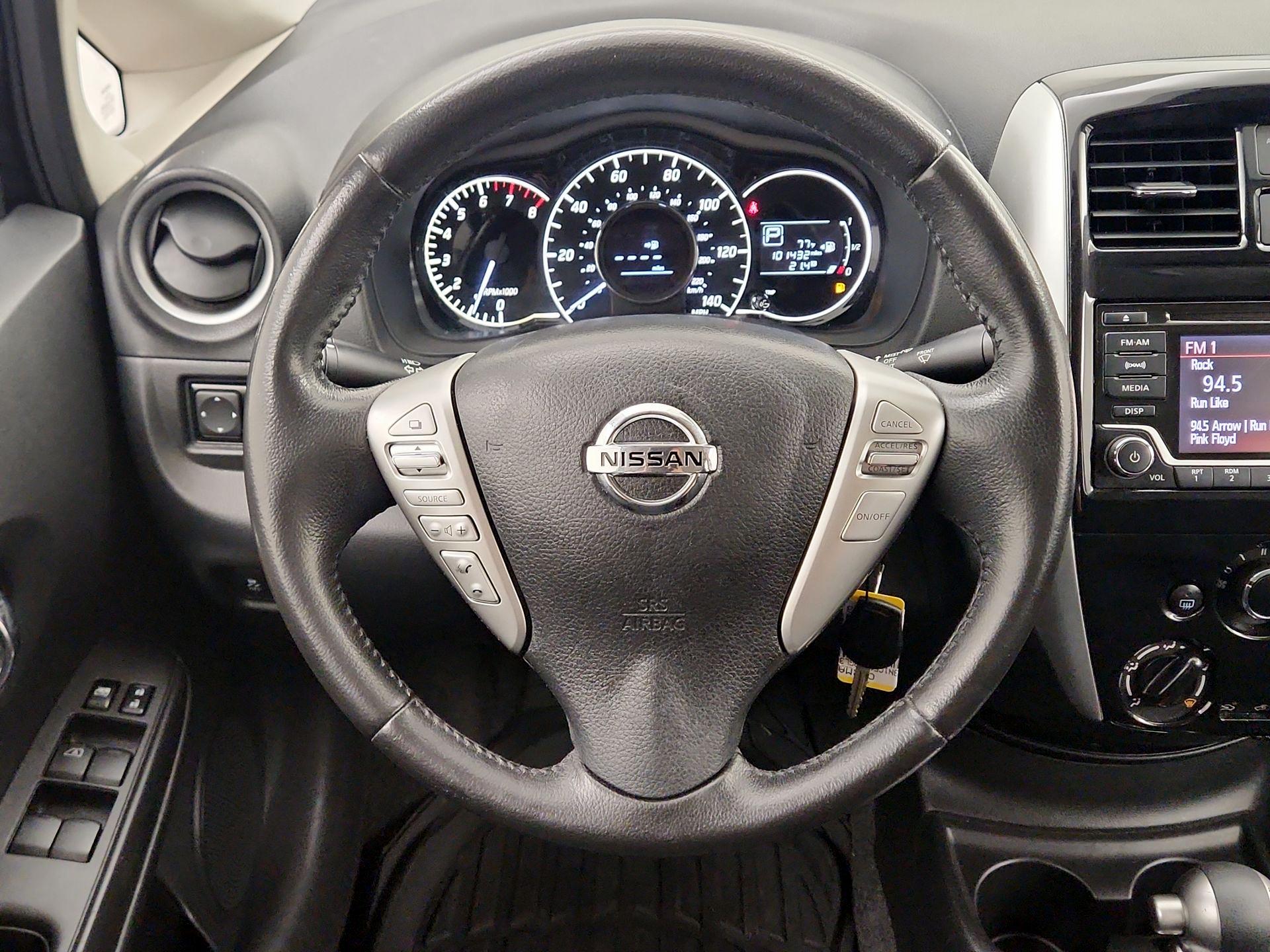 Thumbnail: 2016 Nissan Versa Note - 10