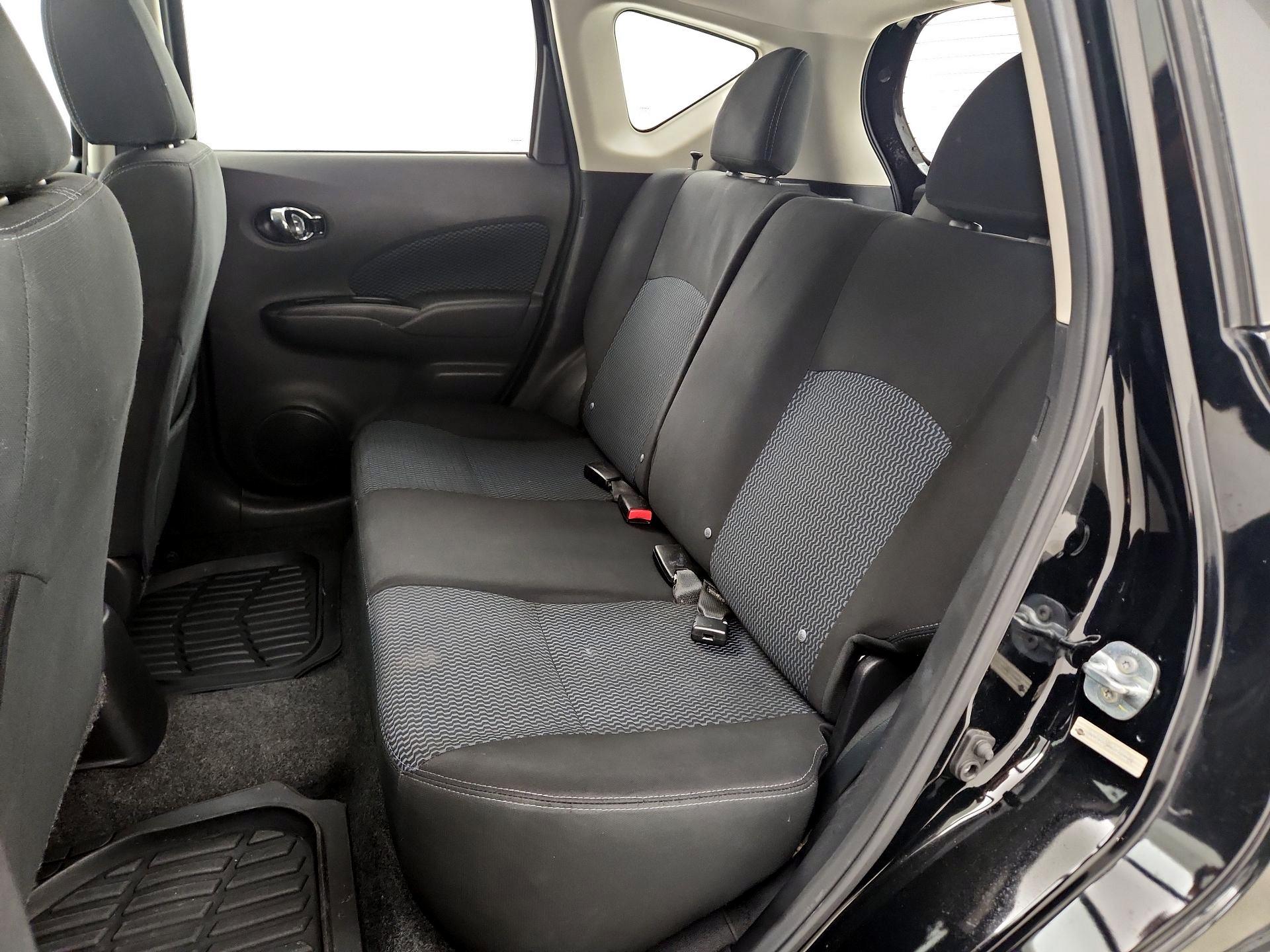 Thumbnail: 2016 Nissan Versa Note - 19