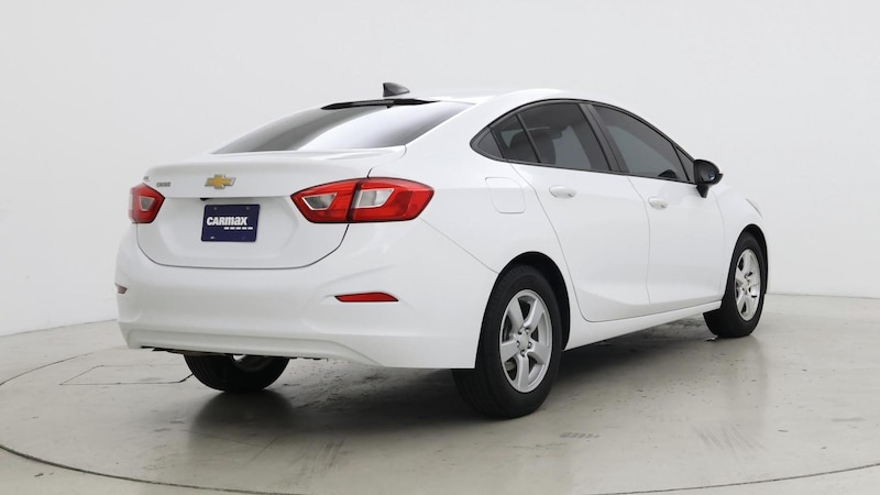 2019 Chevrolet Cruze LS 8