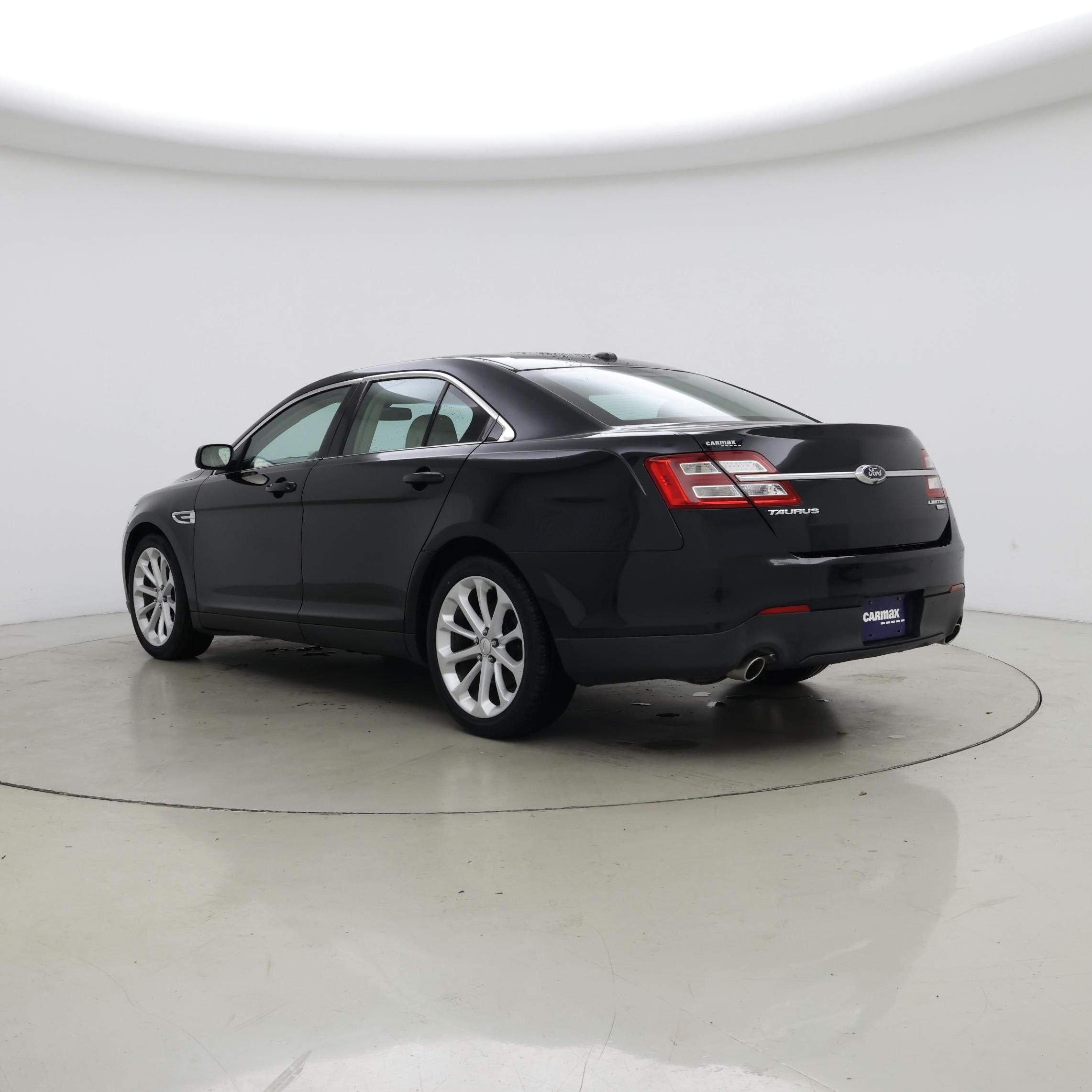 Thumbnail: 2014 Ford Taurus - 2