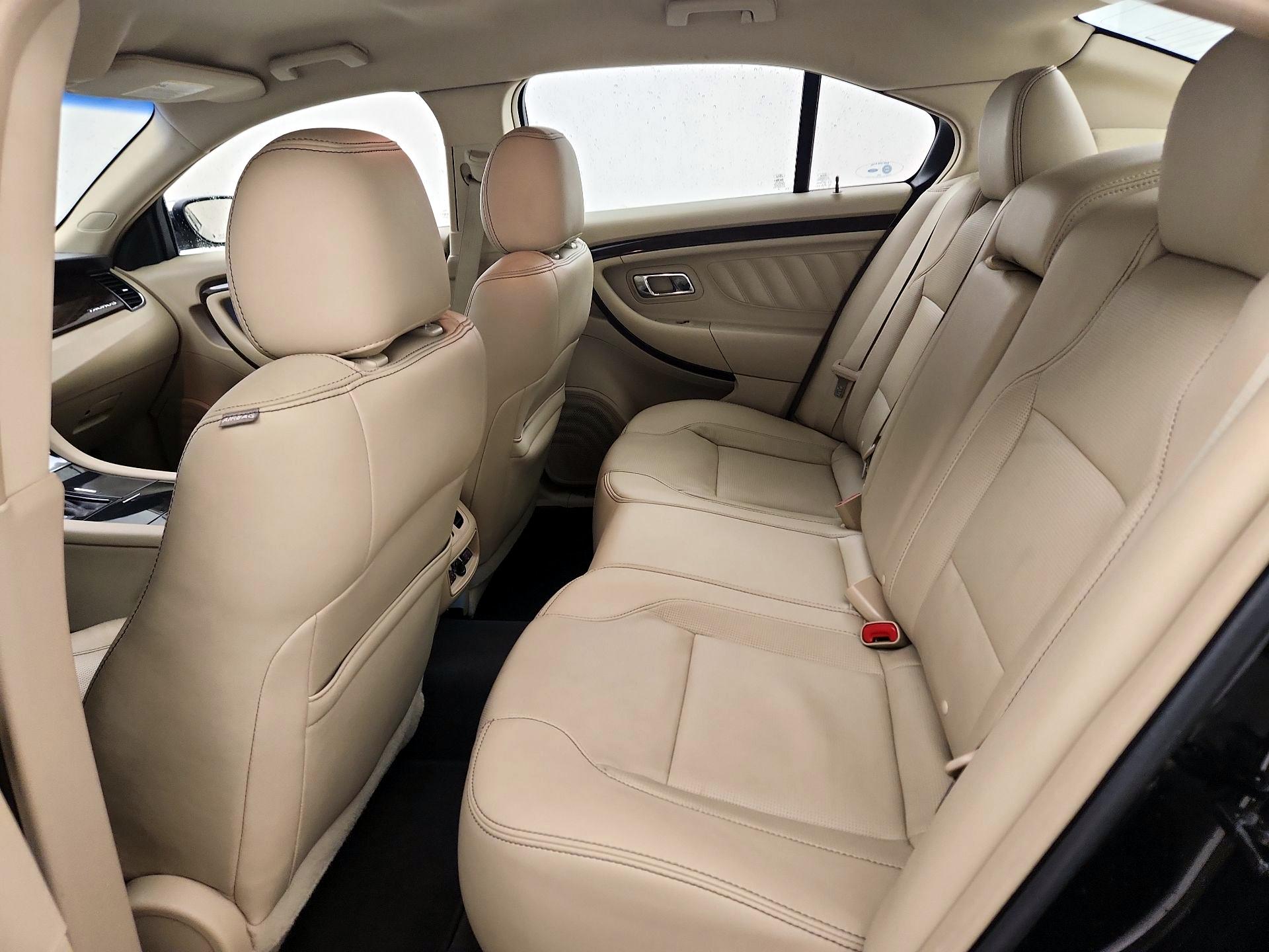 Thumbnail: 2014 Ford Taurus - 19