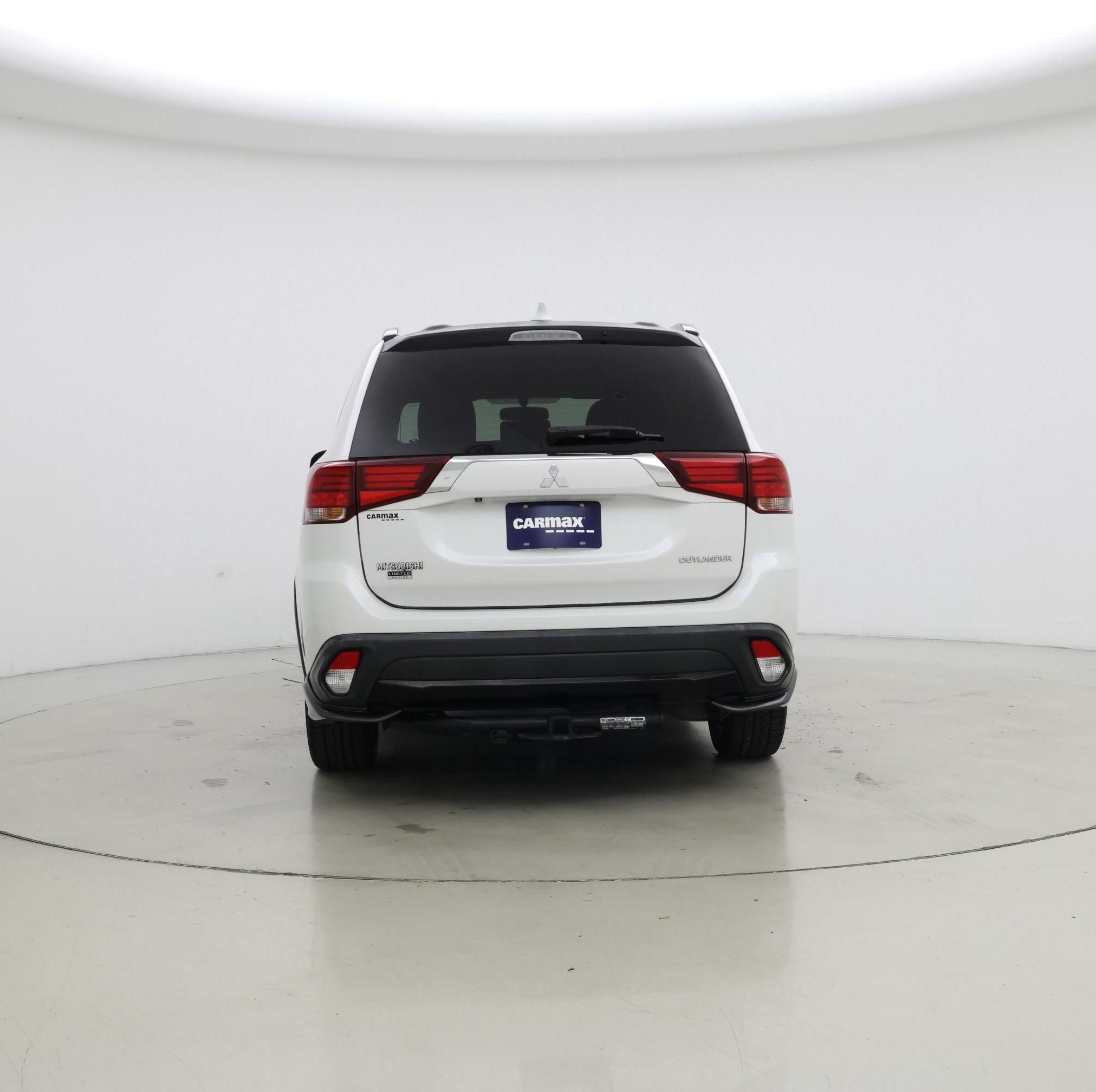 Thumbnail: 2018 Mitsubishi Outlander - 6