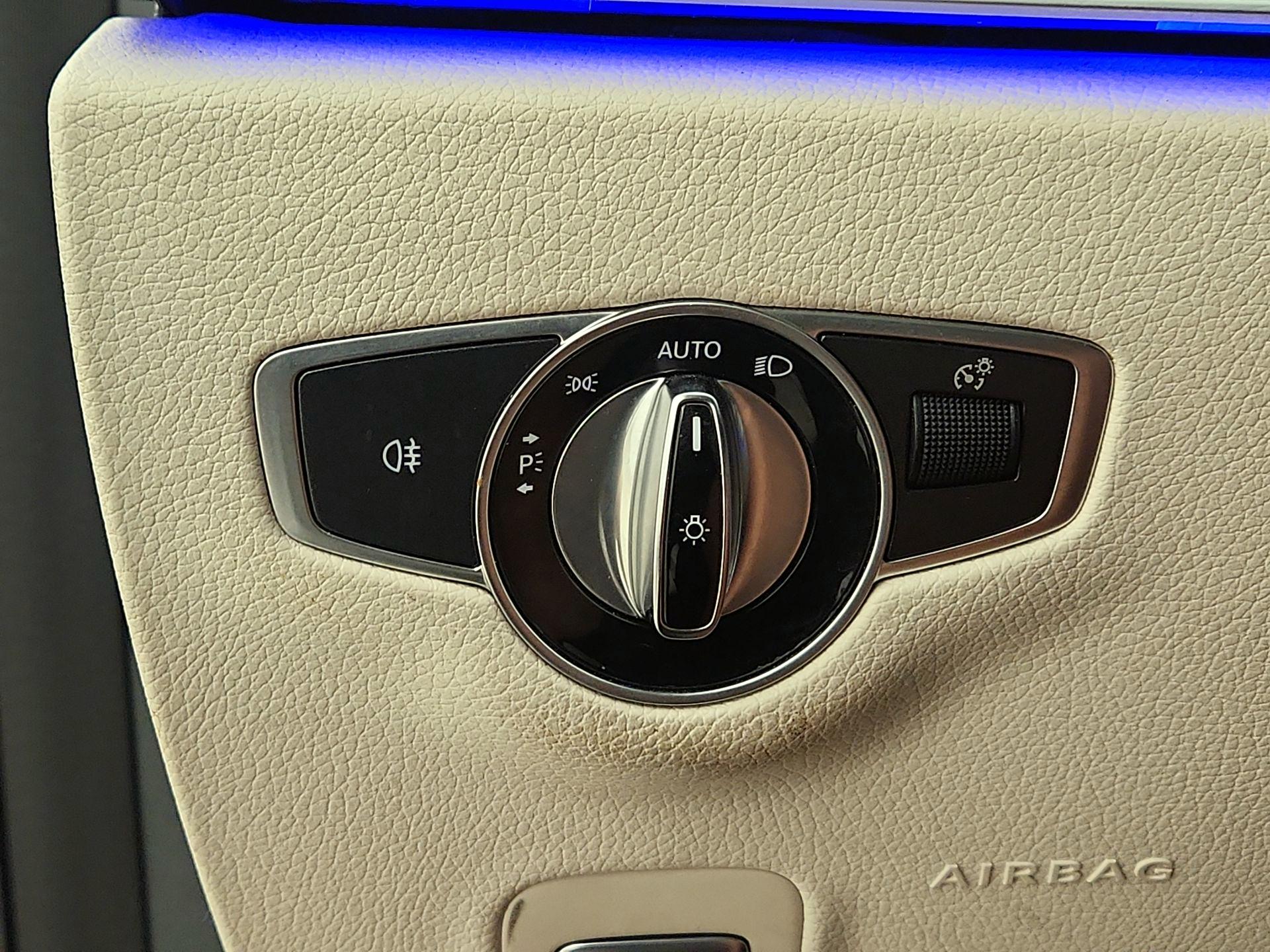 Thumbnail: 2017 Mercedes-Benz E-Class - 13