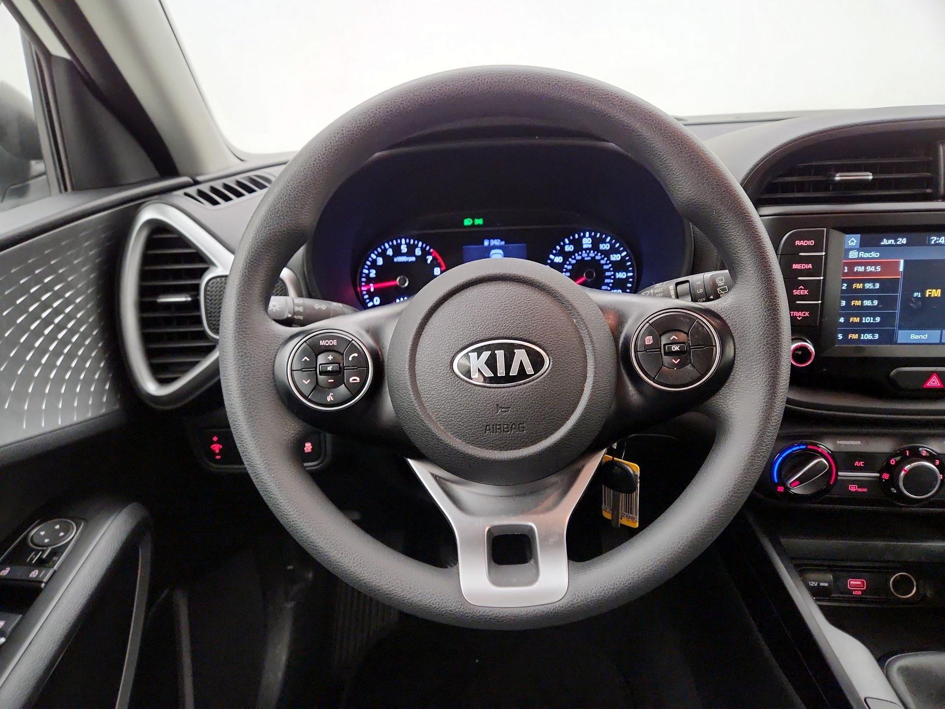 Thumbnail: 2020 Kia Soul - 10