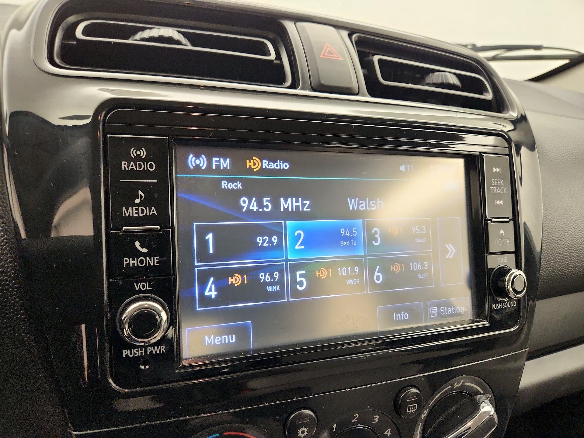 Thumbnail: 2018 Mitsubishi Mirage G4 - 15