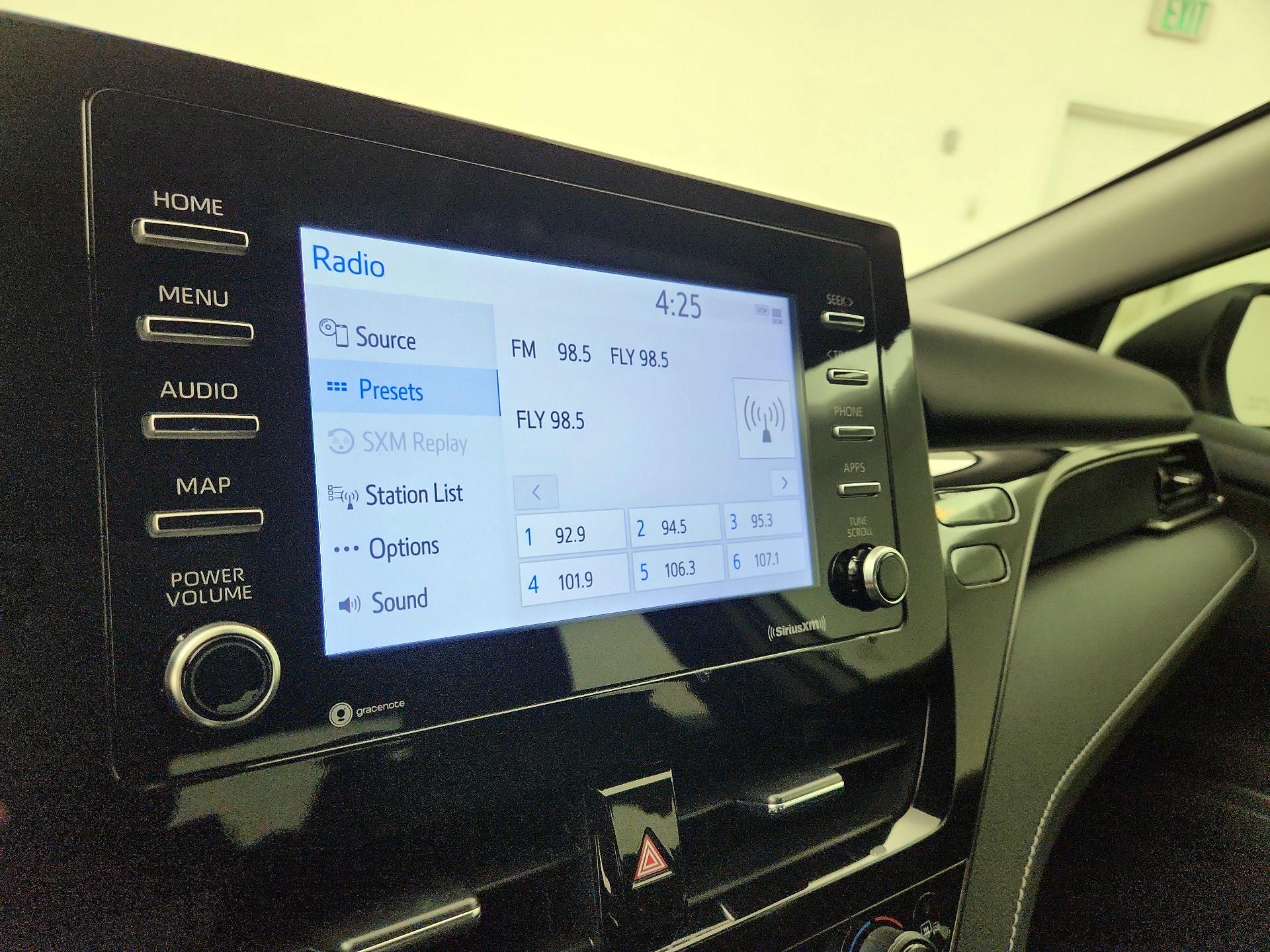 Thumbnail: 2023 Toyota Camry - 15