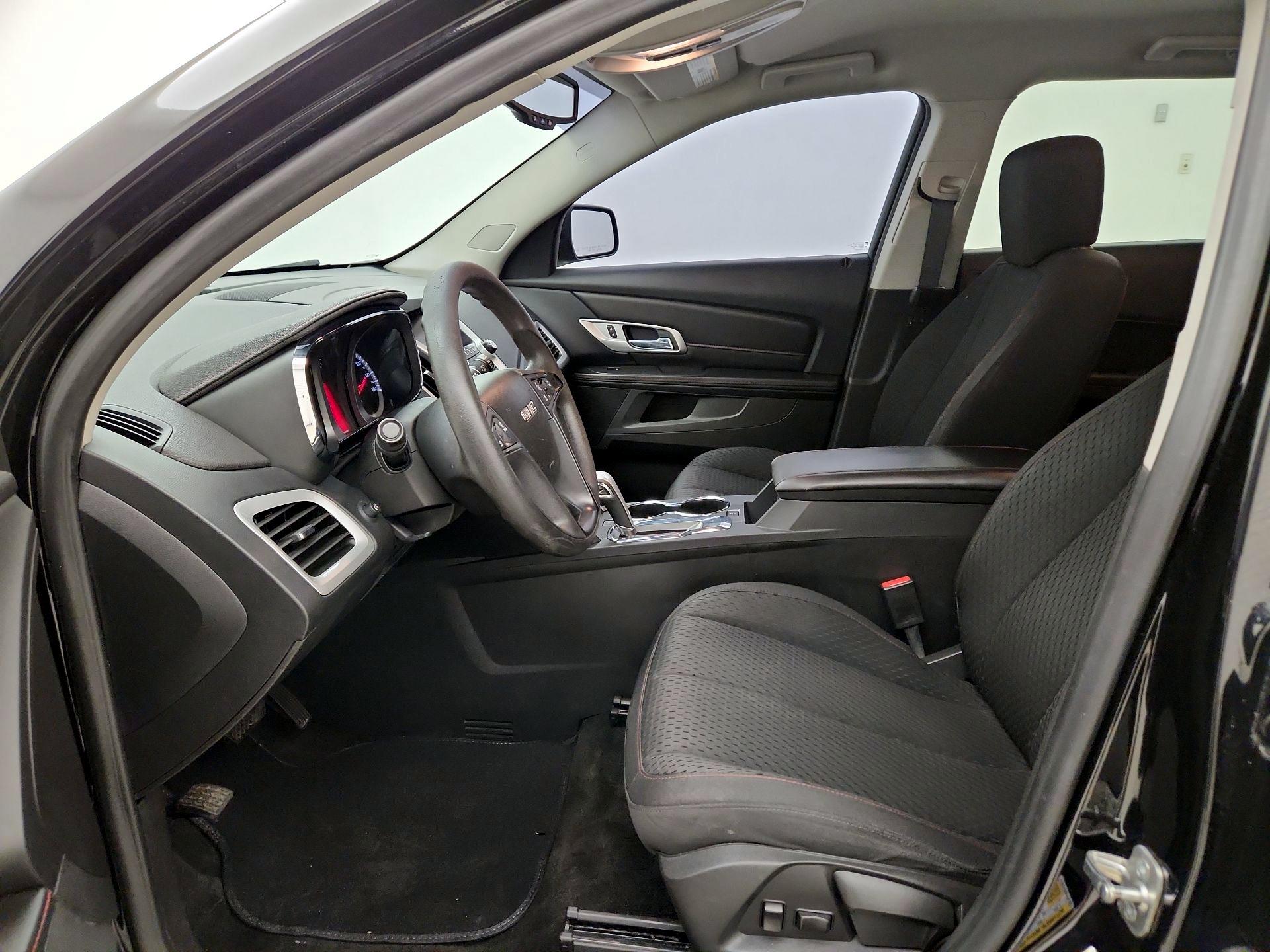 Thumbnail: 2015 GMC Terrain - 11