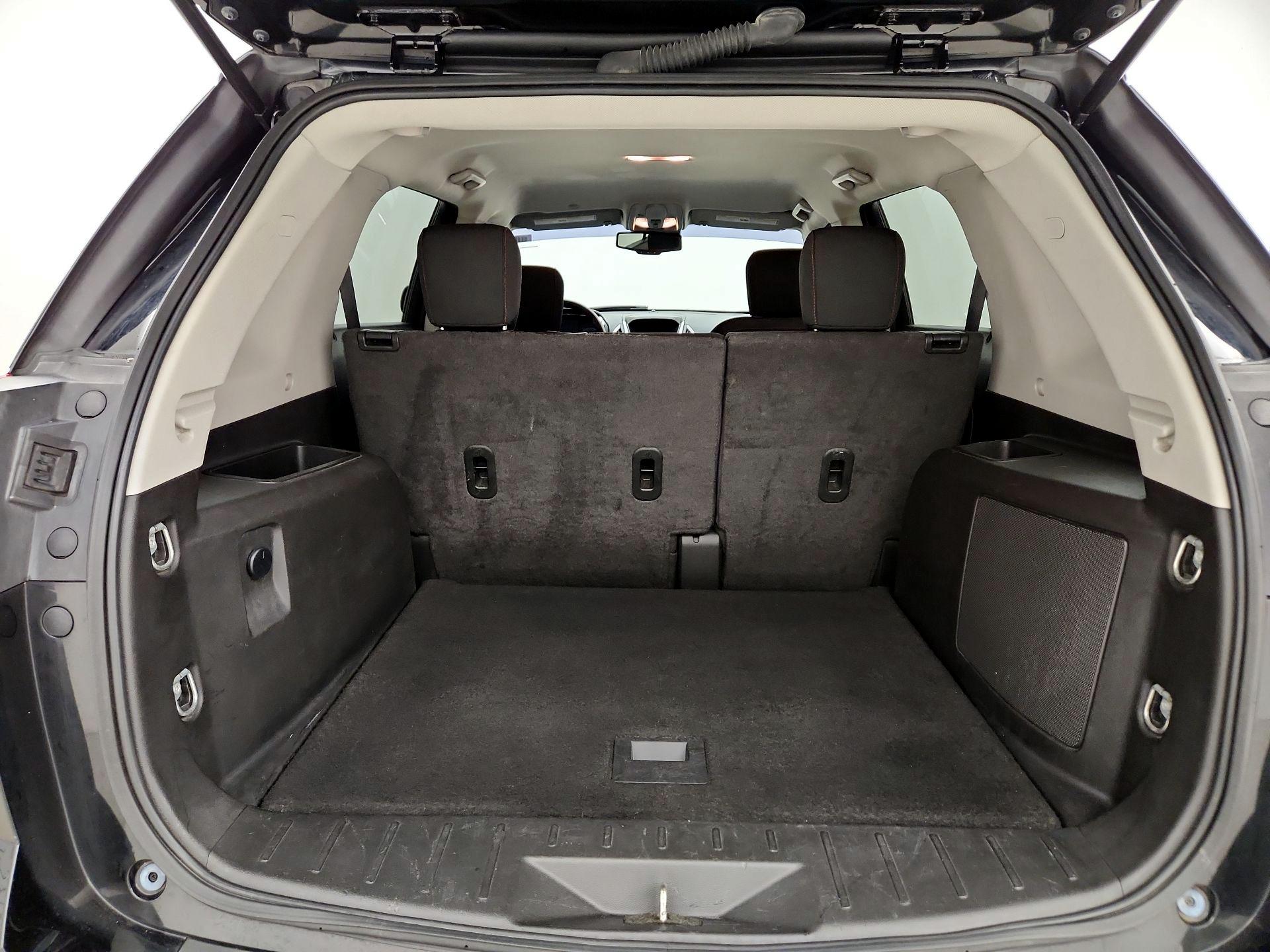 Thumbnail: 2015 GMC Terrain - 19
