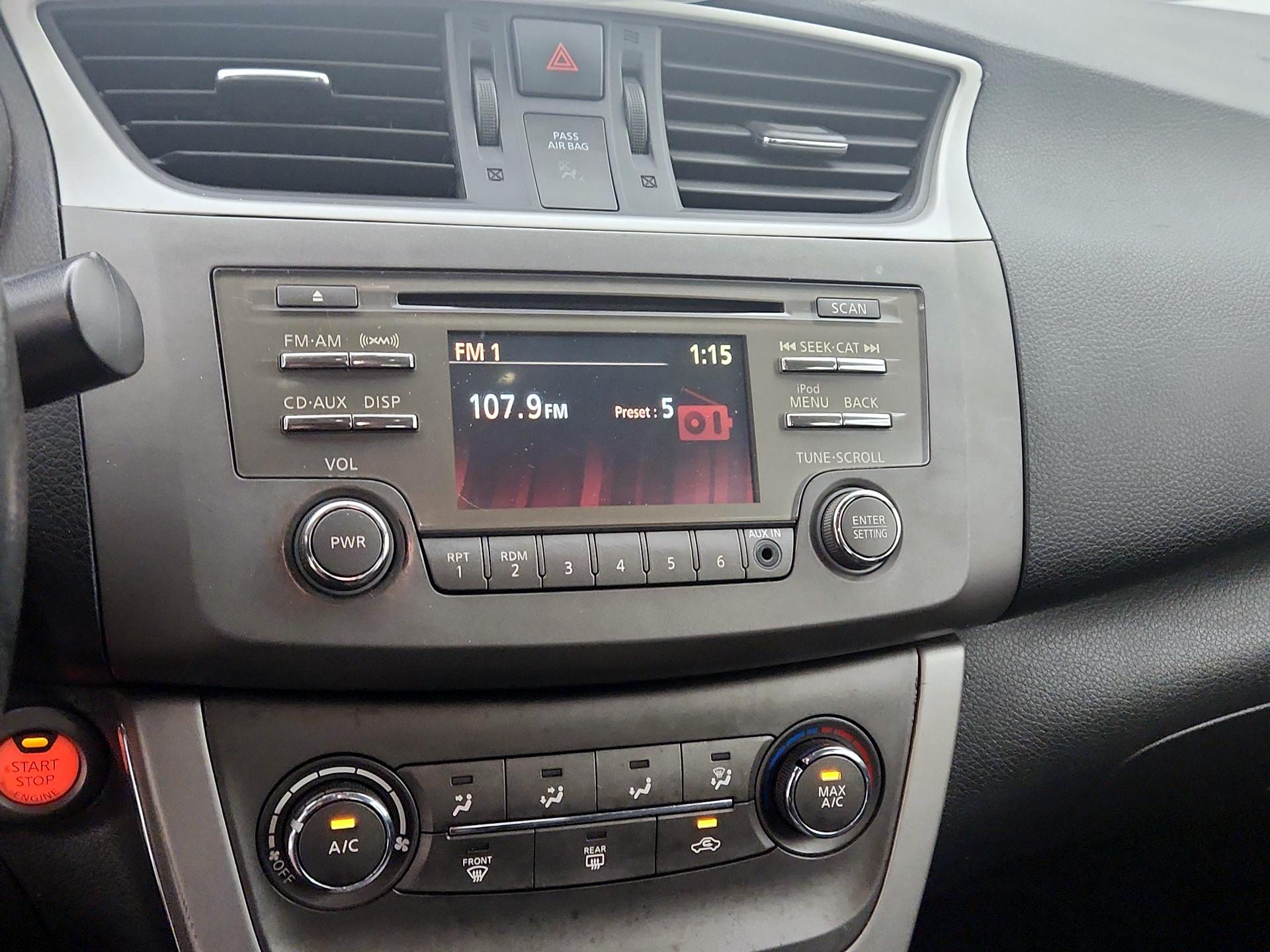 Thumbnail: 2013 Nissan Sentra - 14