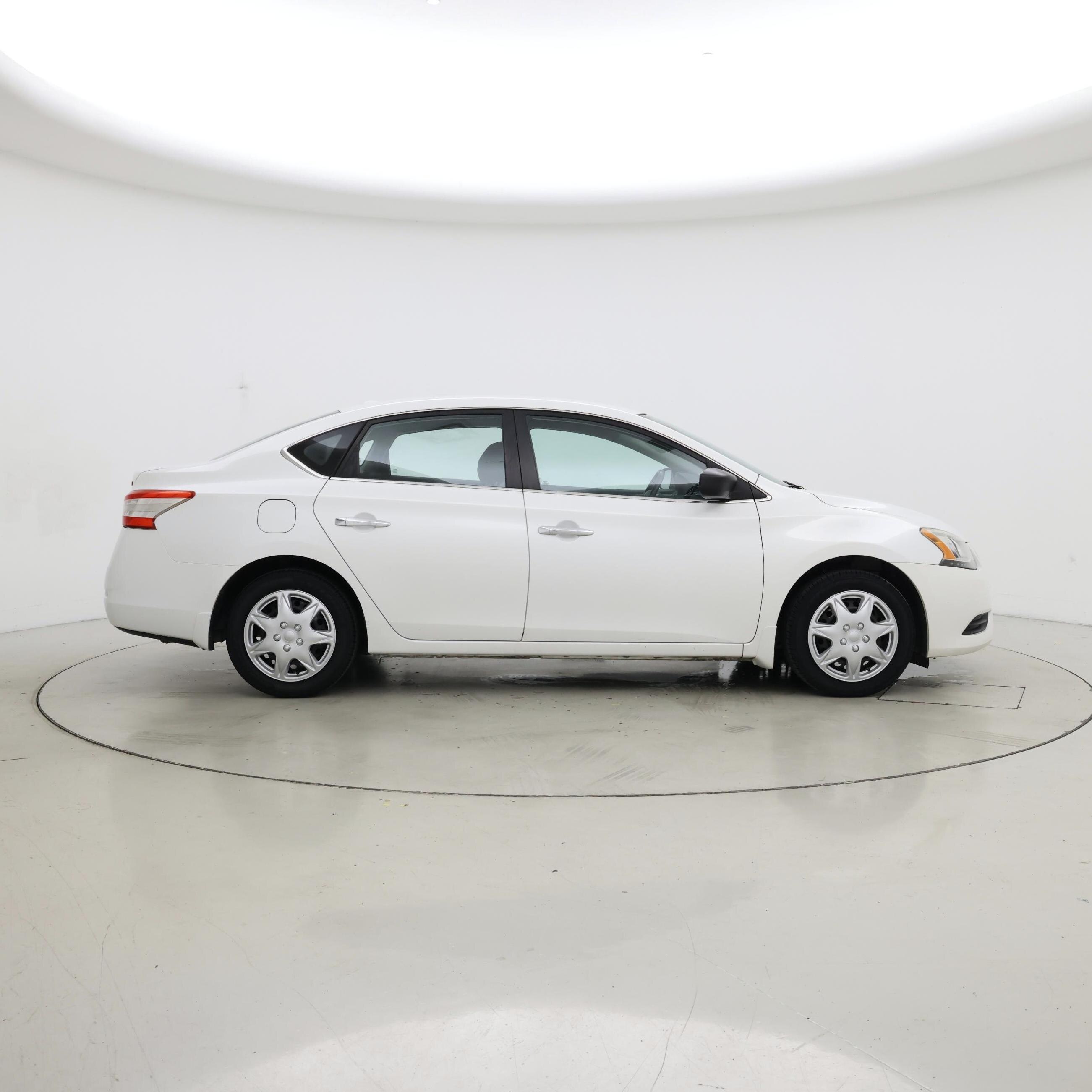 Thumbnail: 2013 Nissan Sentra - 7