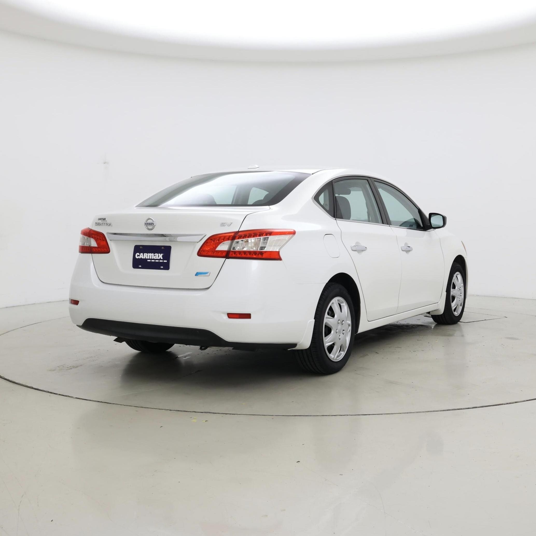 Thumbnail: 2013 Nissan Sentra - 8