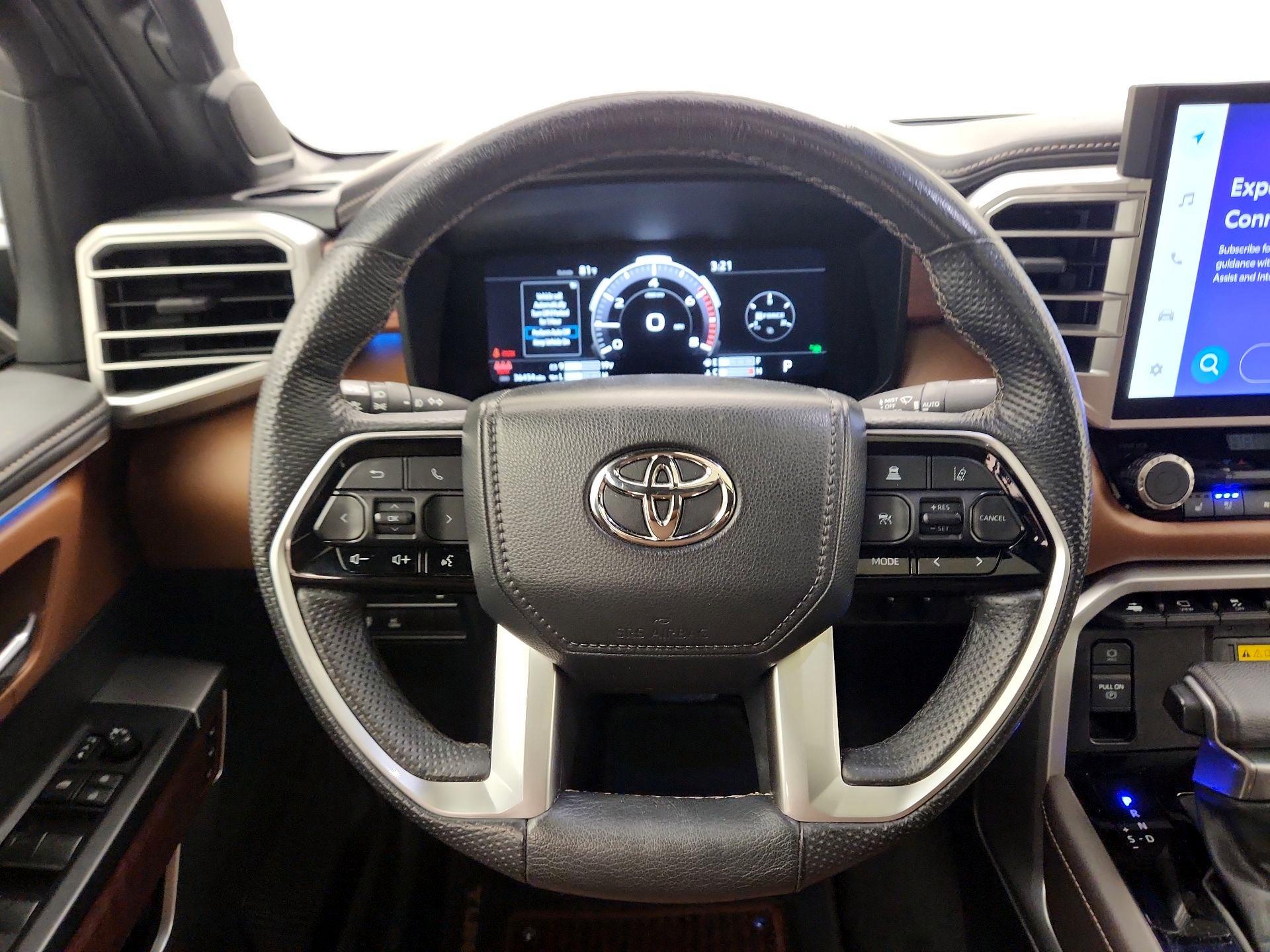 Thumbnail: 2024 Toyota Tundra - 10