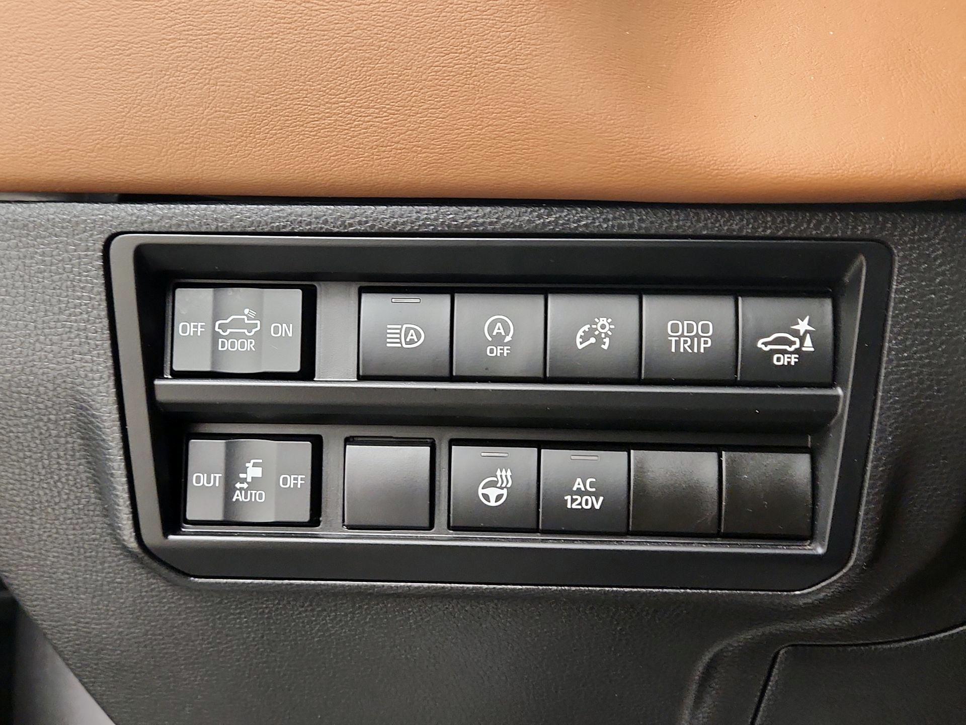 Thumbnail: 2024 Toyota Tundra - 13