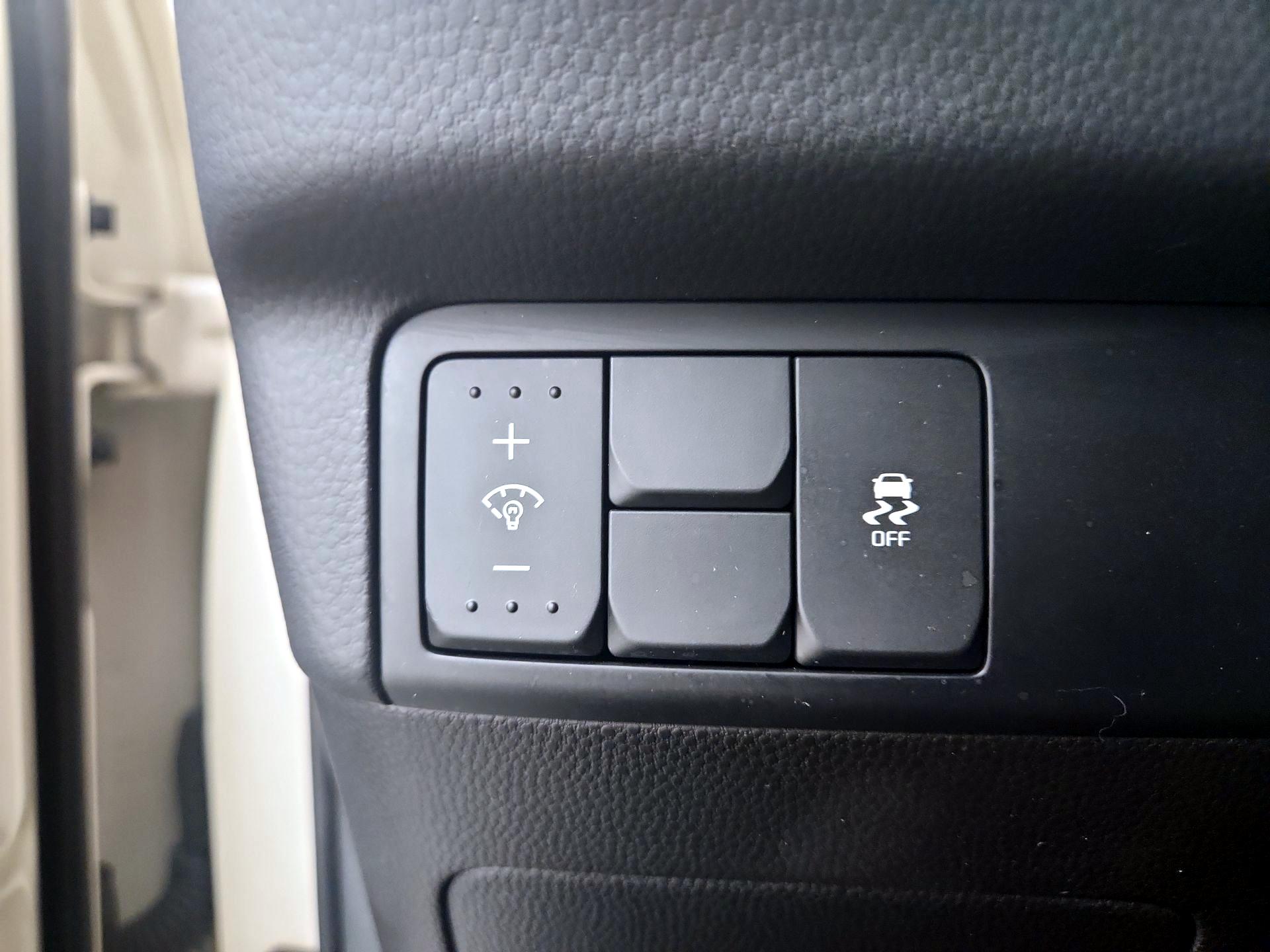 Thumbnail: 2015 Kia Soul - 13
