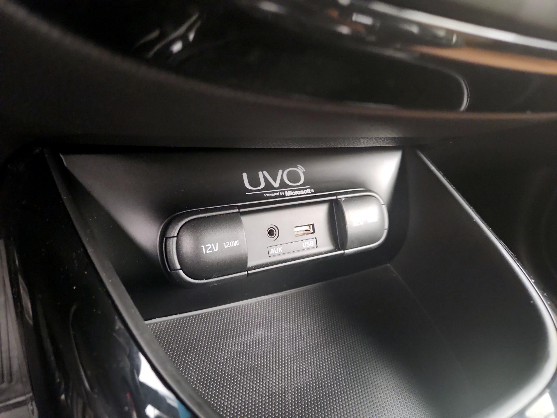 Thumbnail: 2015 Kia Soul - 18