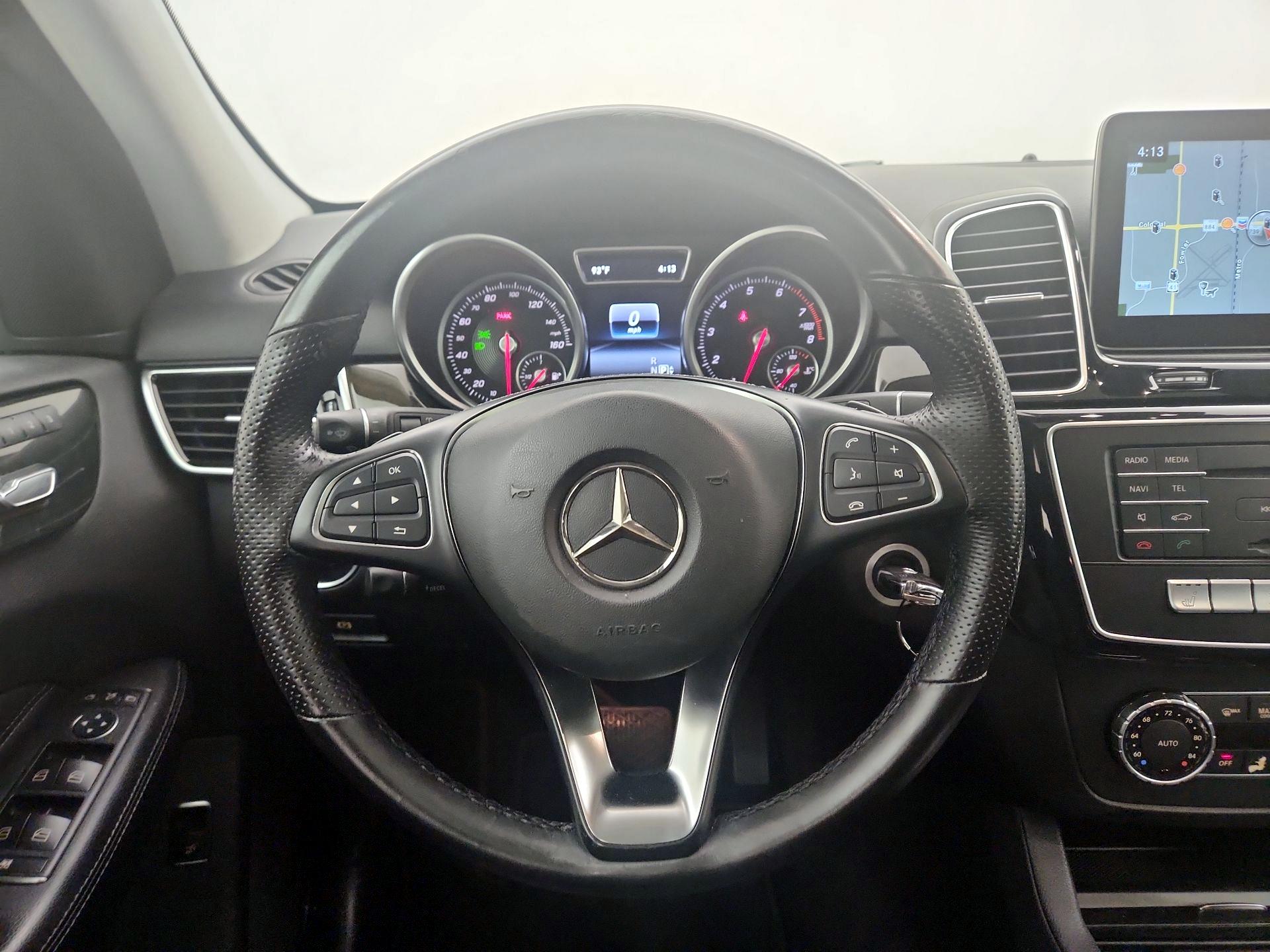 Thumbnail: 2016 Mercedes-Benz GLE - 10