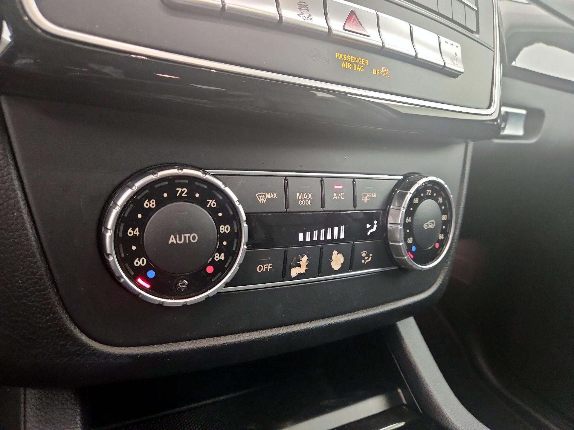 Thumbnail: 2016 Mercedes-Benz GLE - 17