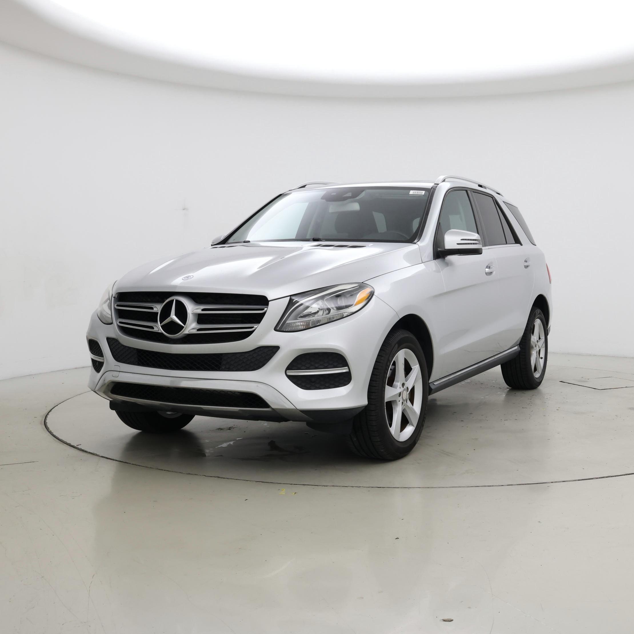 Thumbnail: 2016 Mercedes-Benz GLE - 4