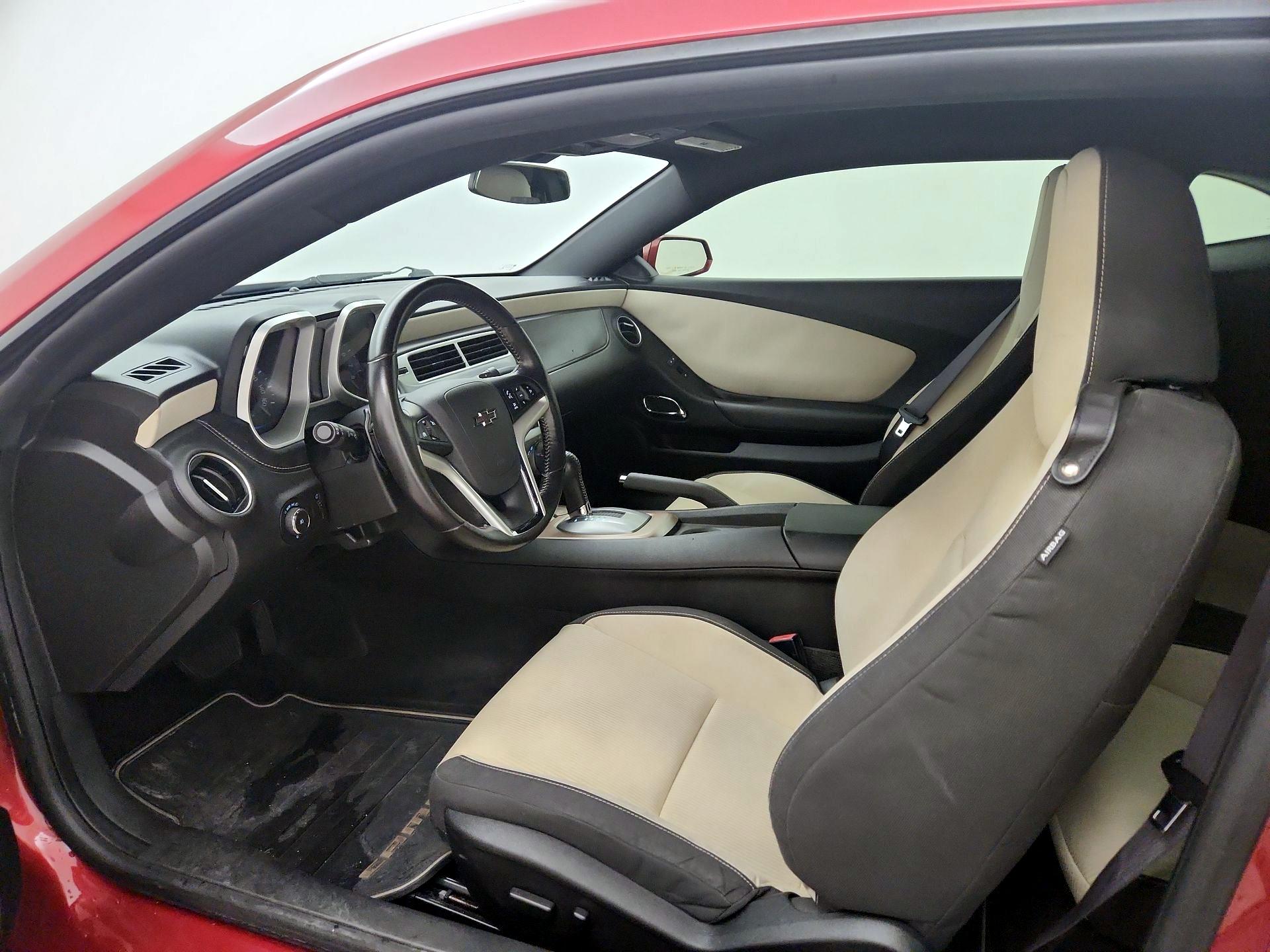 Thumbnail: 2015 Chevrolet Camaro - 11