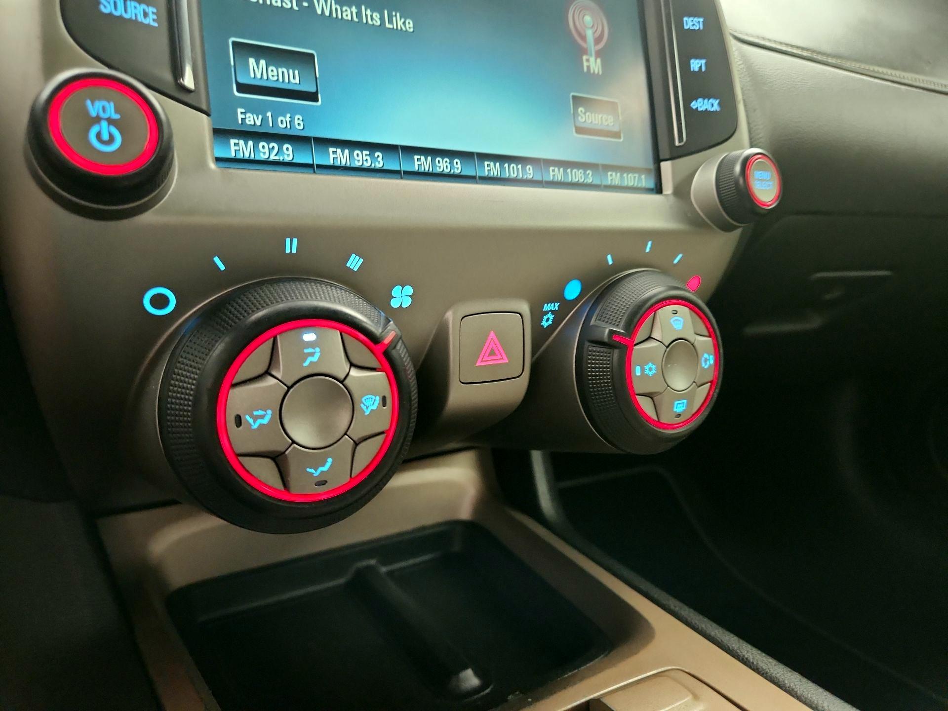 Thumbnail: 2015 Chevrolet Camaro - 17
