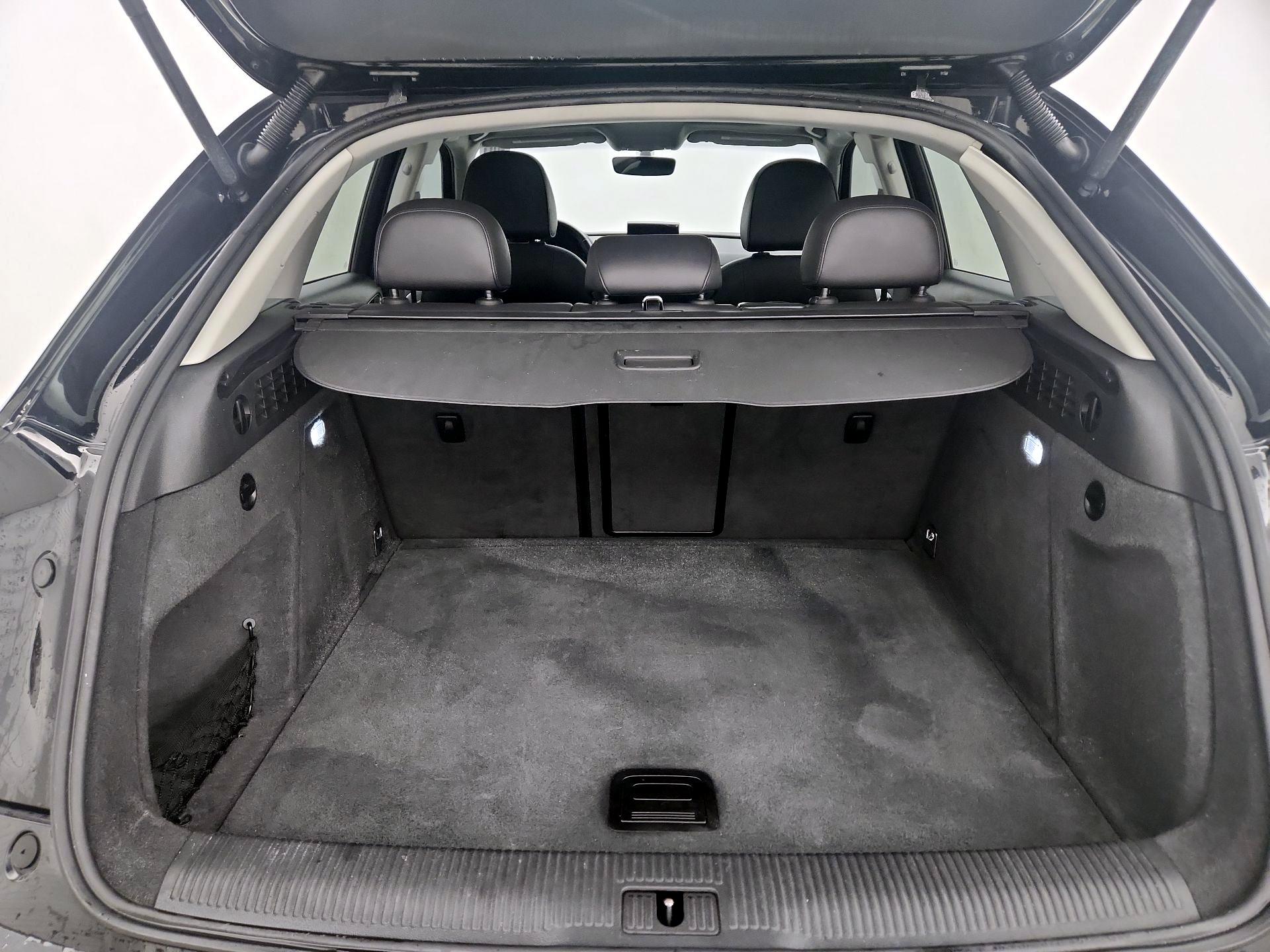 Thumbnail: 2016 Audi Q3 - 20