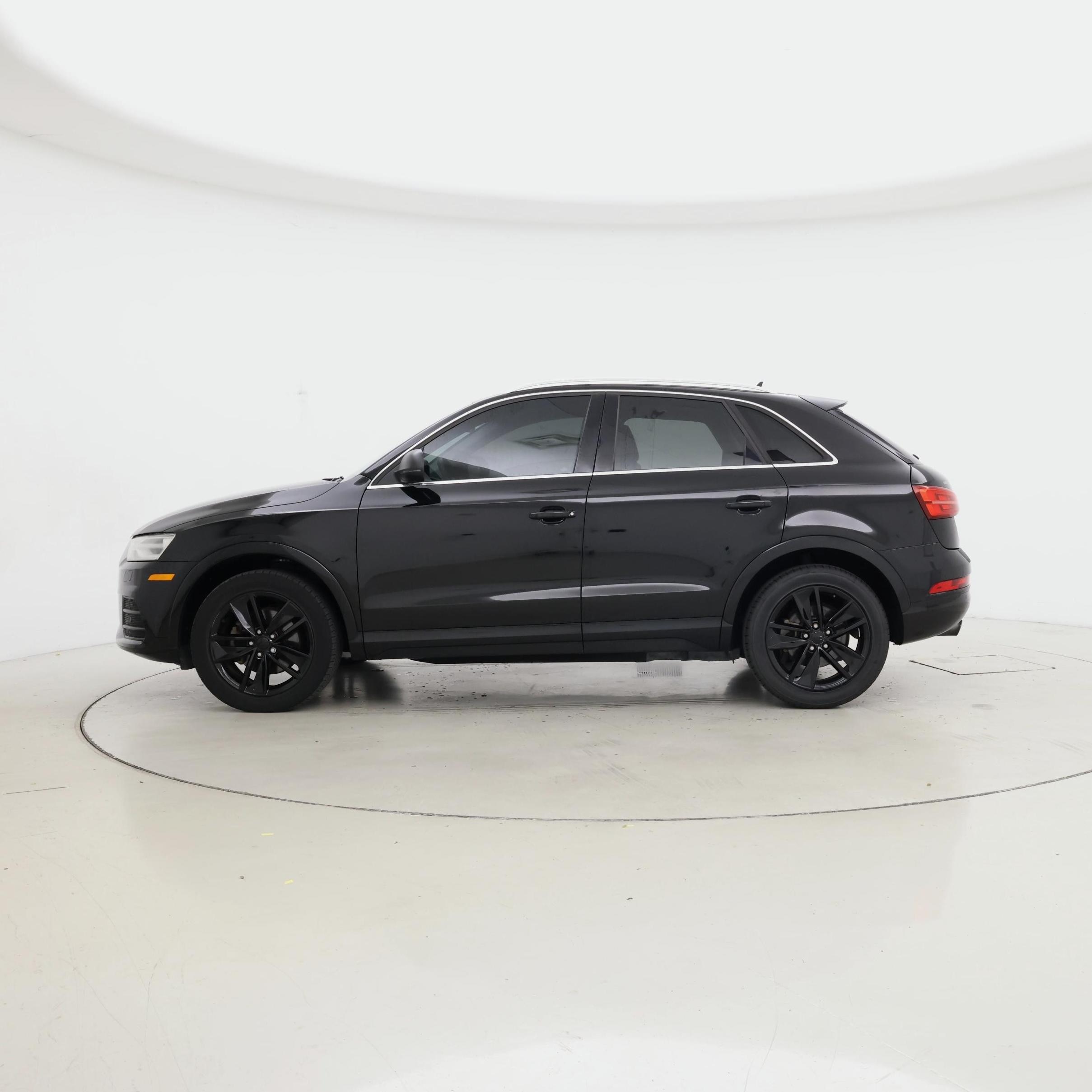Thumbnail: 2016 Audi Q3 - 3