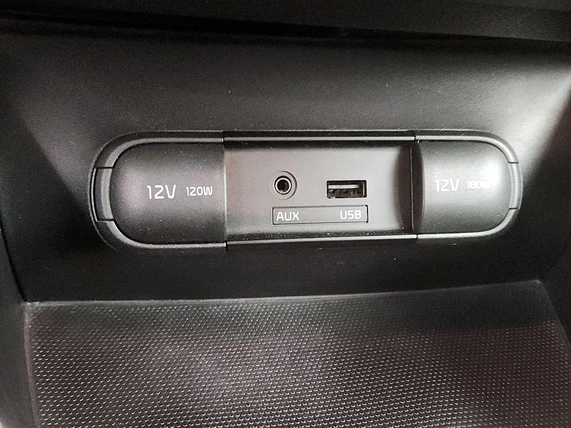 Thumbnail: 2014 Kia Soul - 17