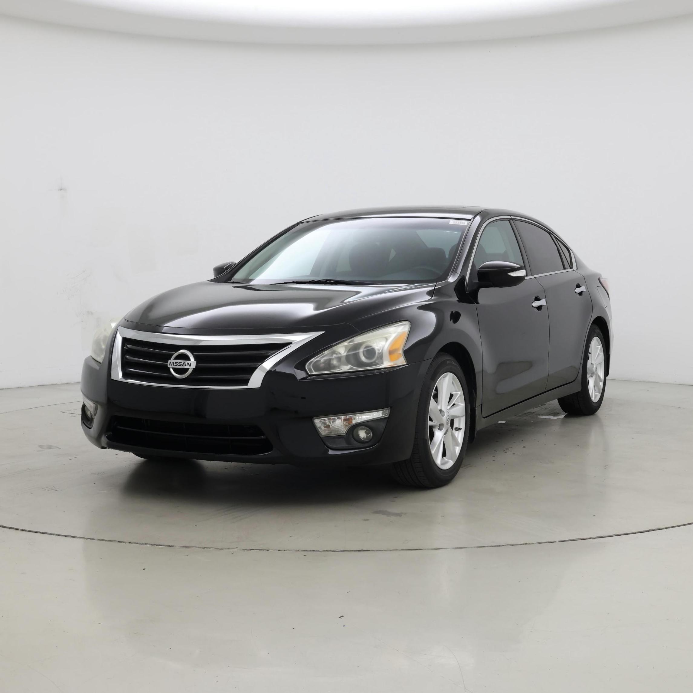 Thumbnail: 2014 Nissan Altima - 4