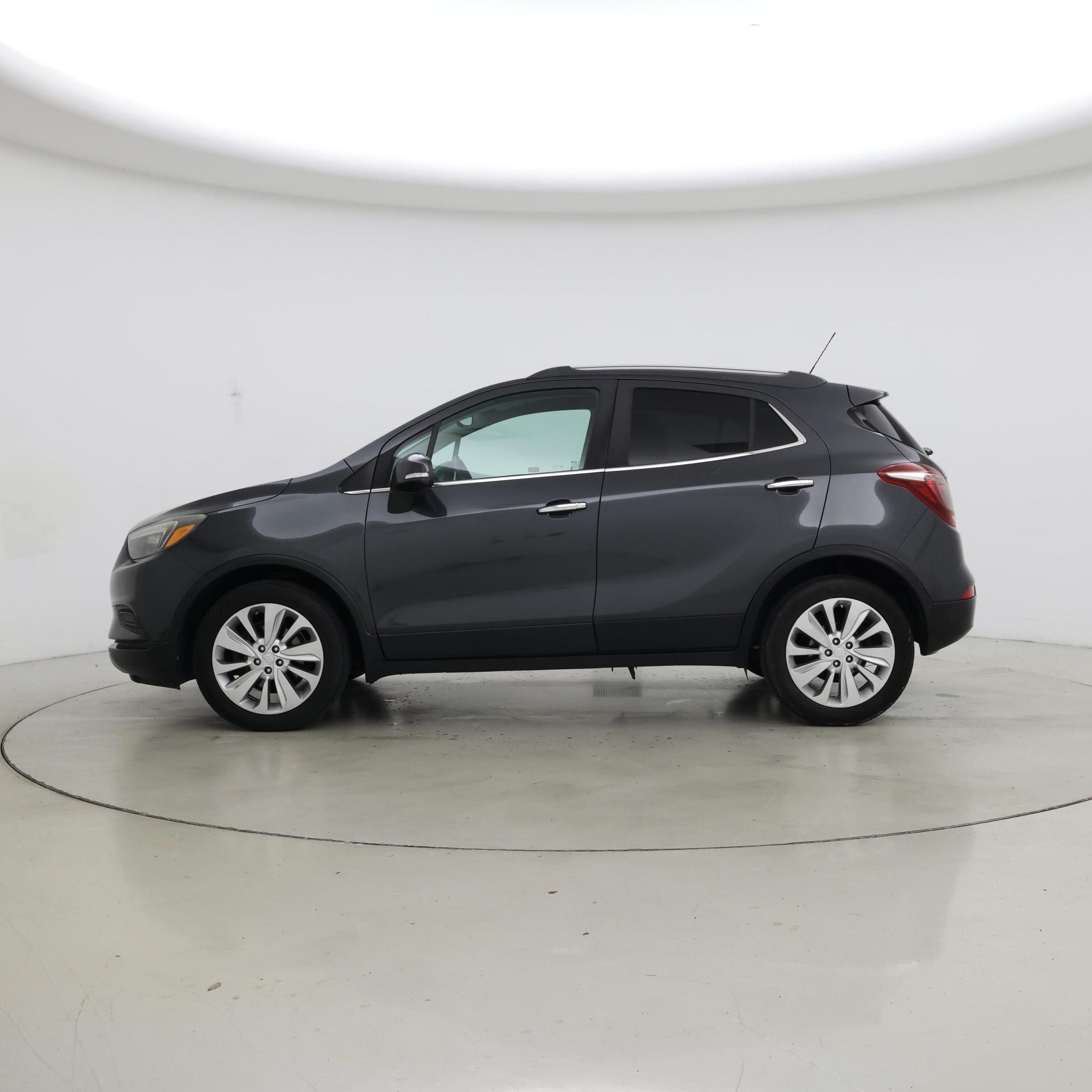 Thumbnail: 2017 Buick Encore - 3