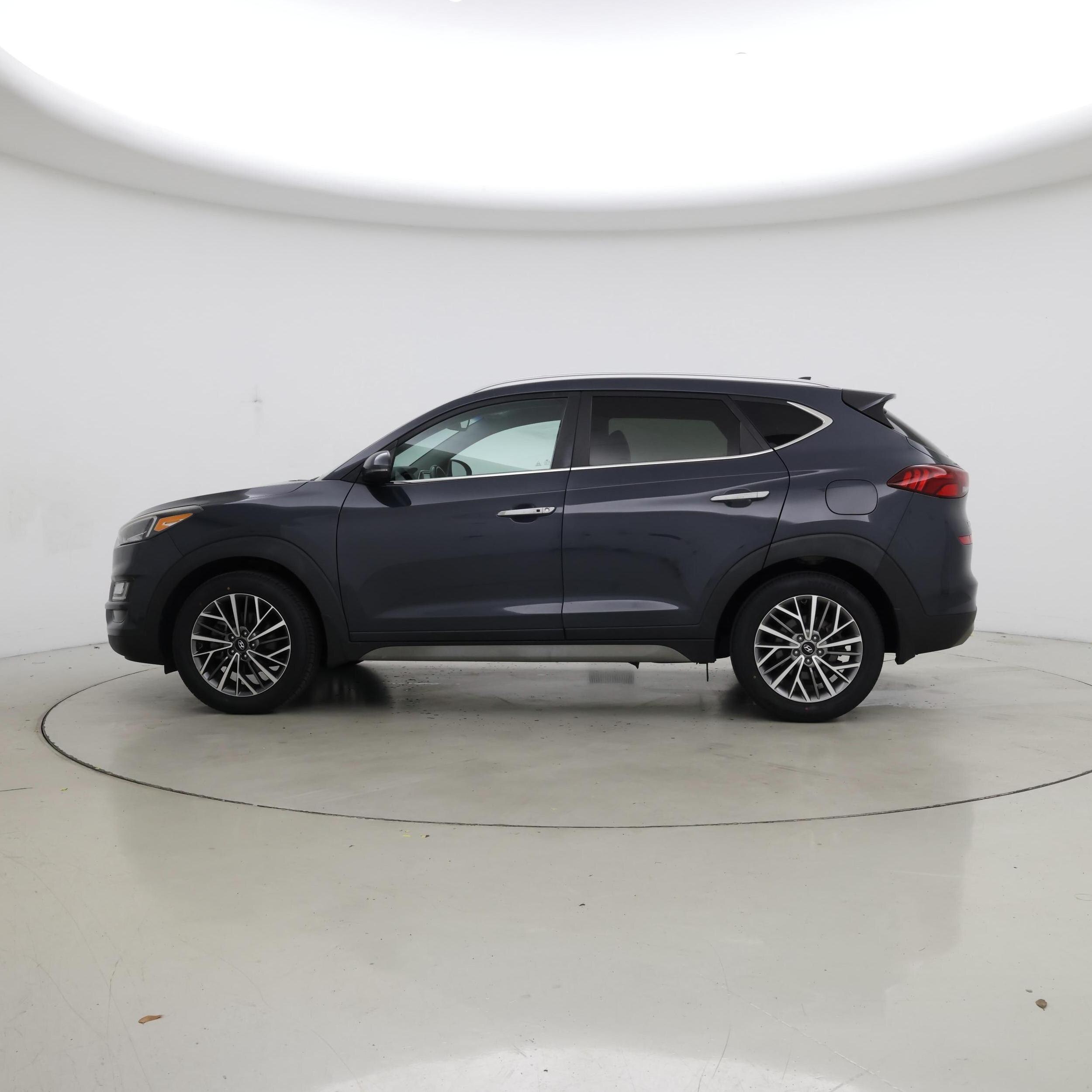 Thumbnail: 2019 Hyundai Tucson - 3